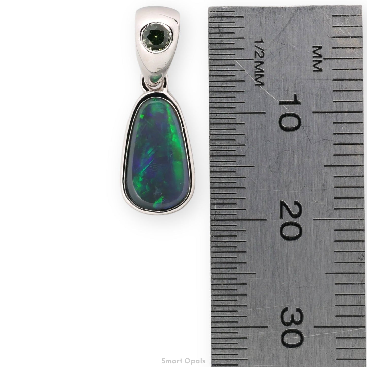 Lightning Ridge Sapphire Pendant 0.67 cts 32736