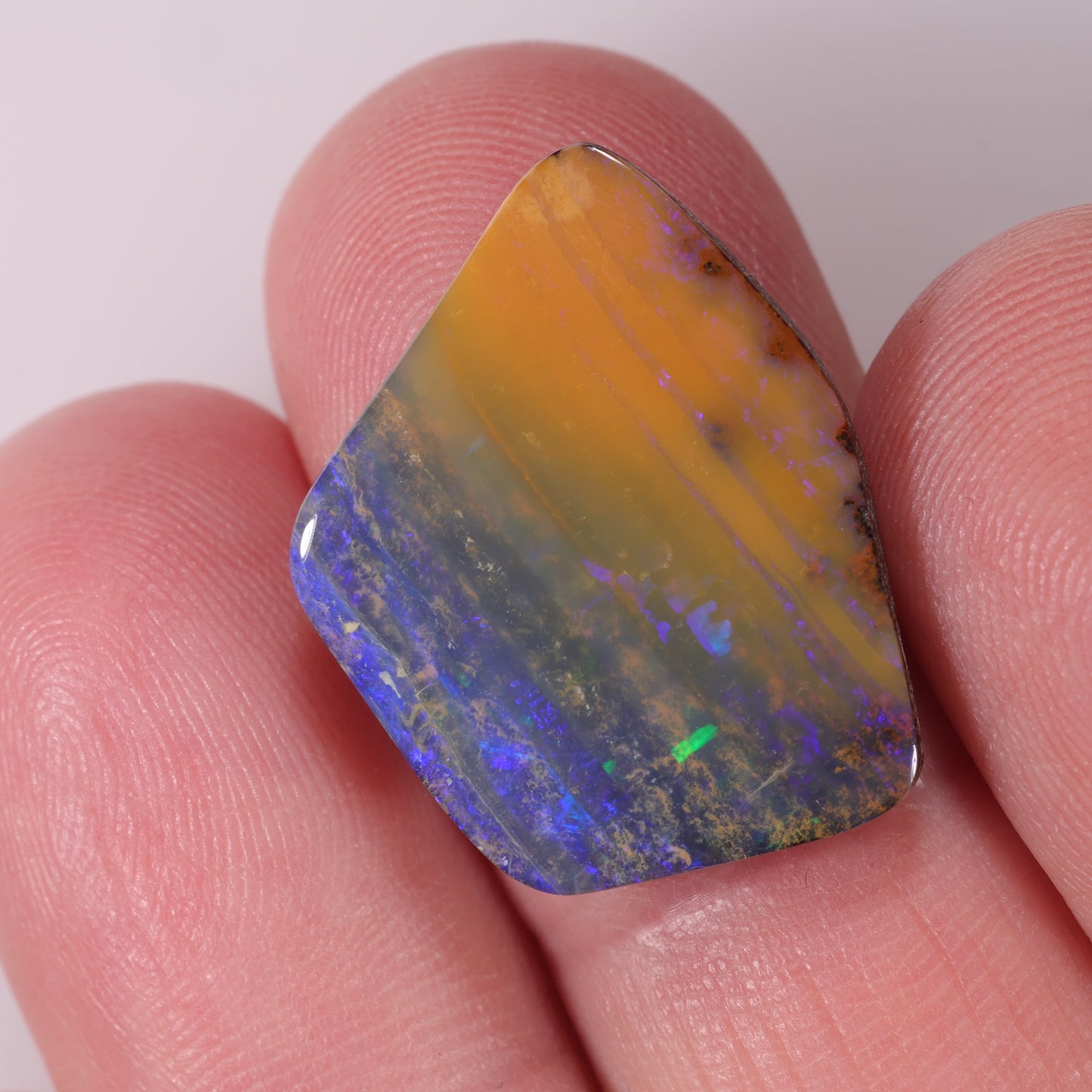 Boulder Opal 10.99 cts 32779