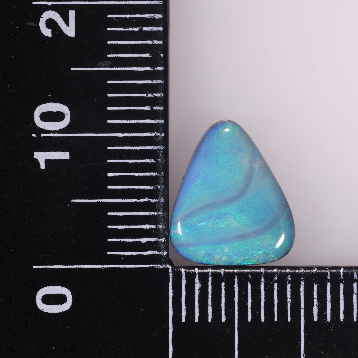 Boulder Opal 2.8 cts 32887