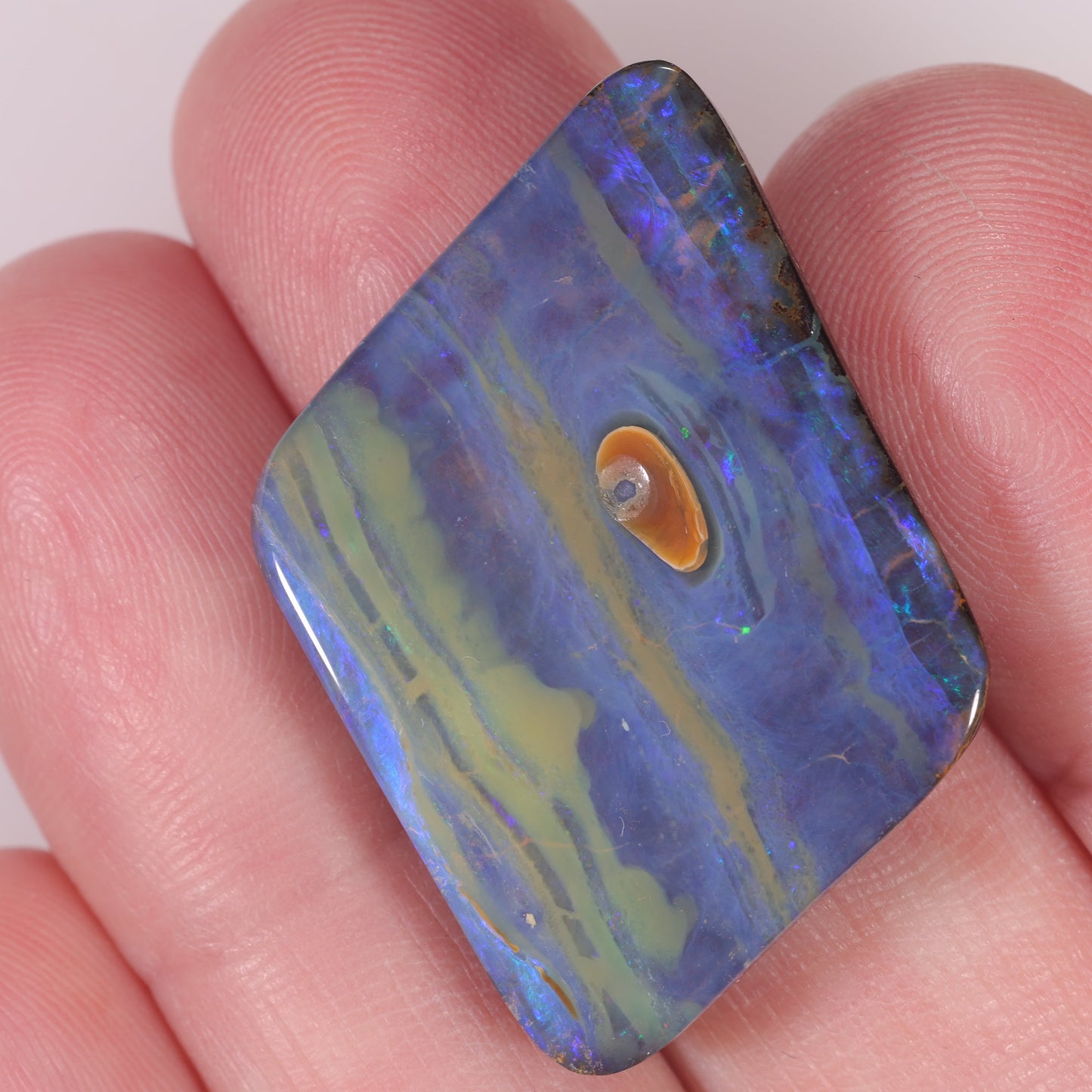 Boulder Opal 32.13 cts 32893