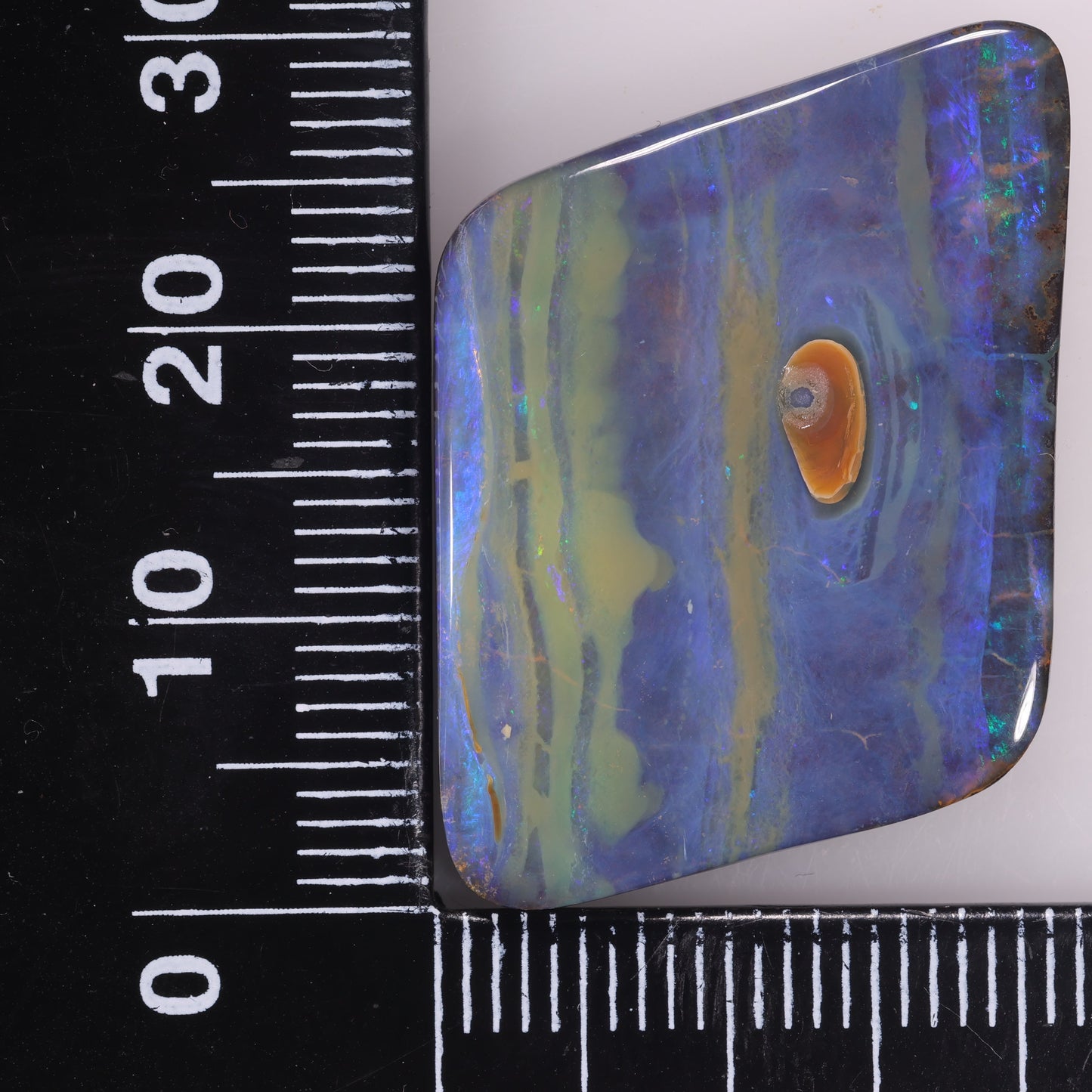 Boulder Opal 32.13 cts 32893