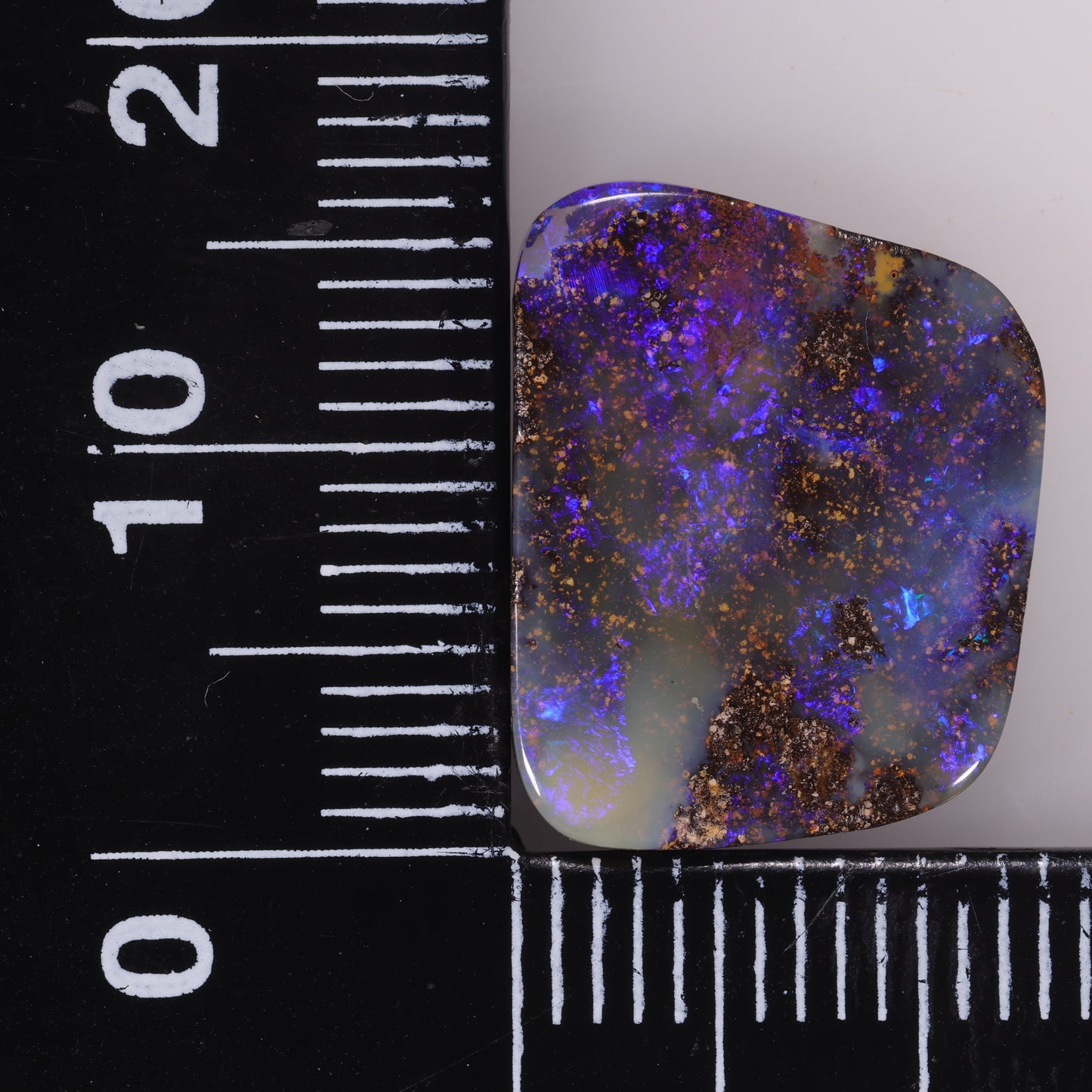 Boulder Opal 7.25 cts 32984