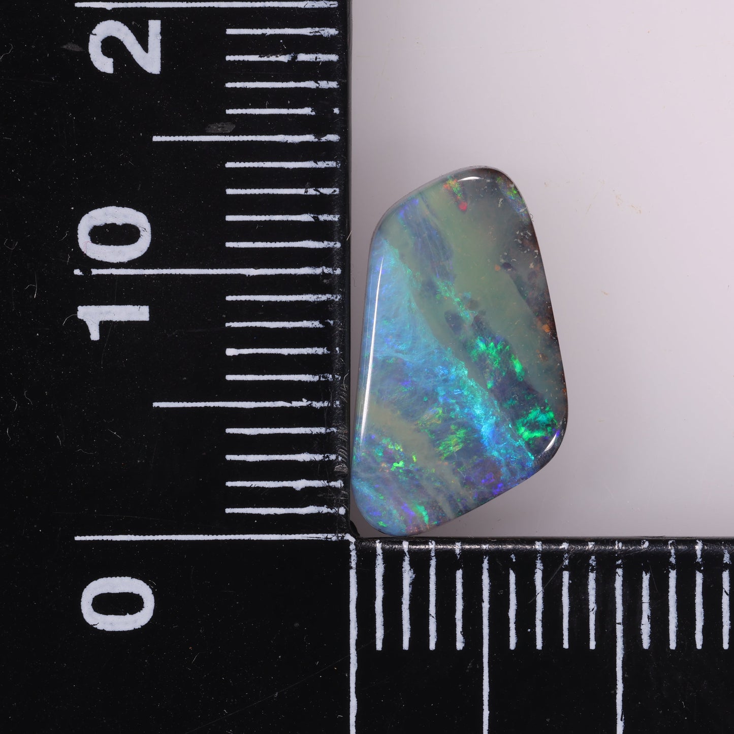 Boulder Opal 2.72 cts 33031