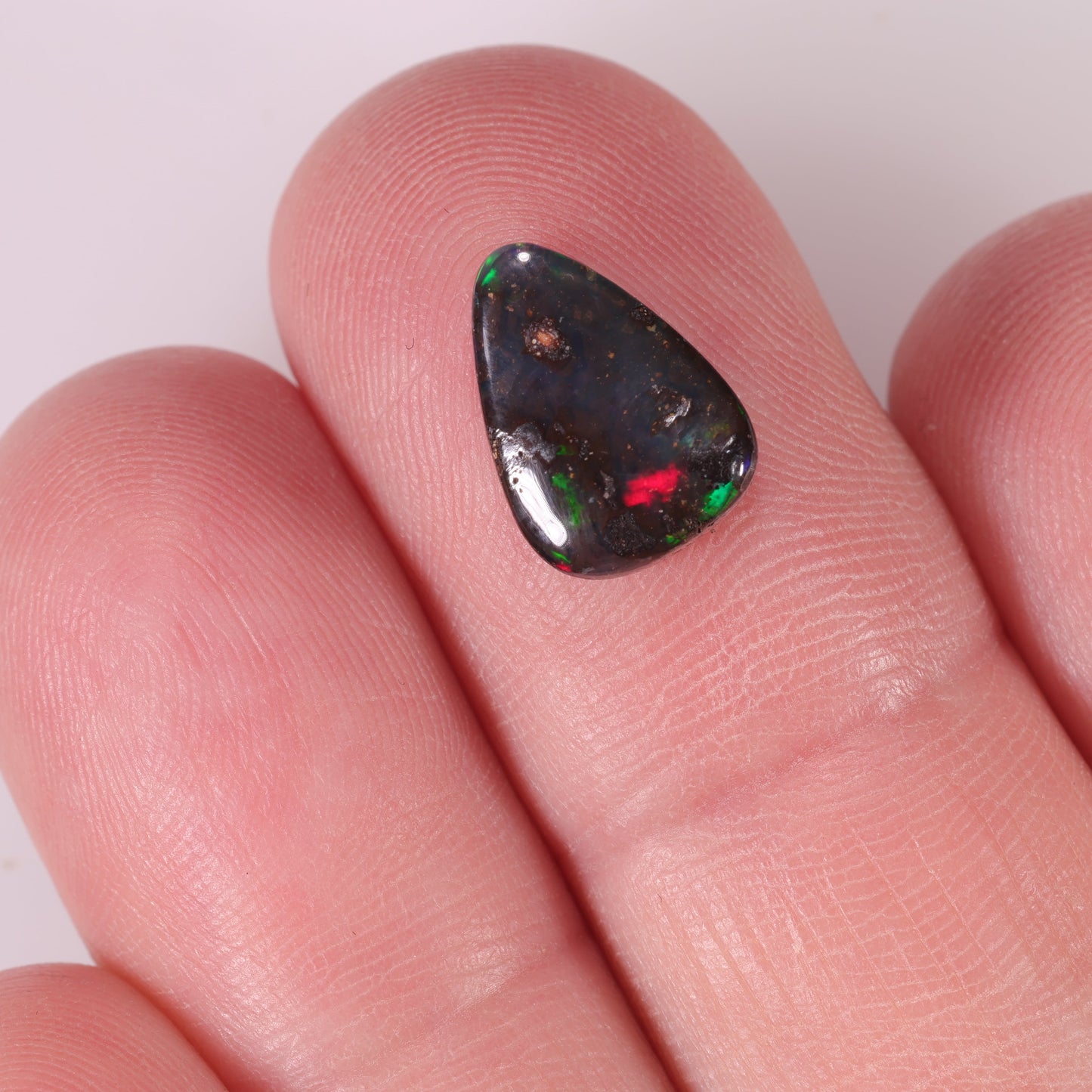 Boulder Opal 2.64 cts 33047