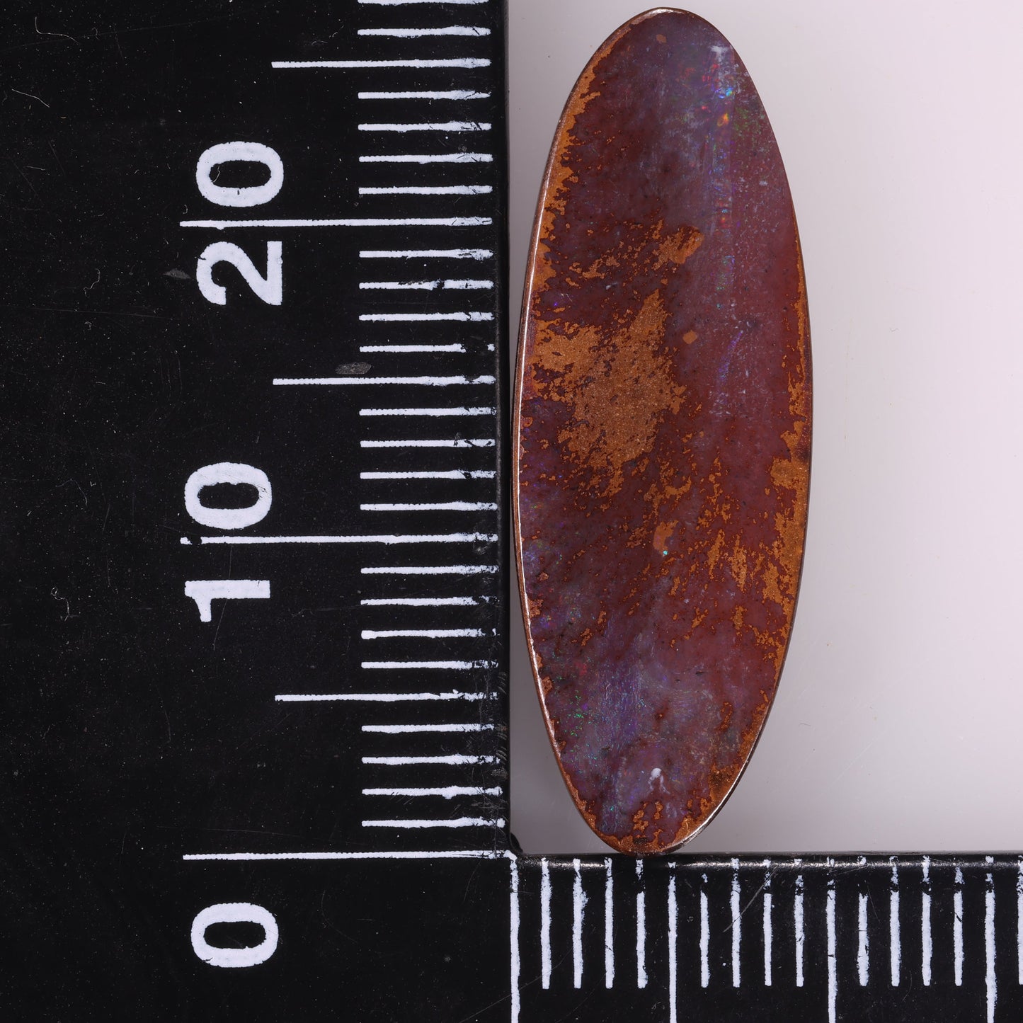 Boulder Opal 9.76 cts 33072