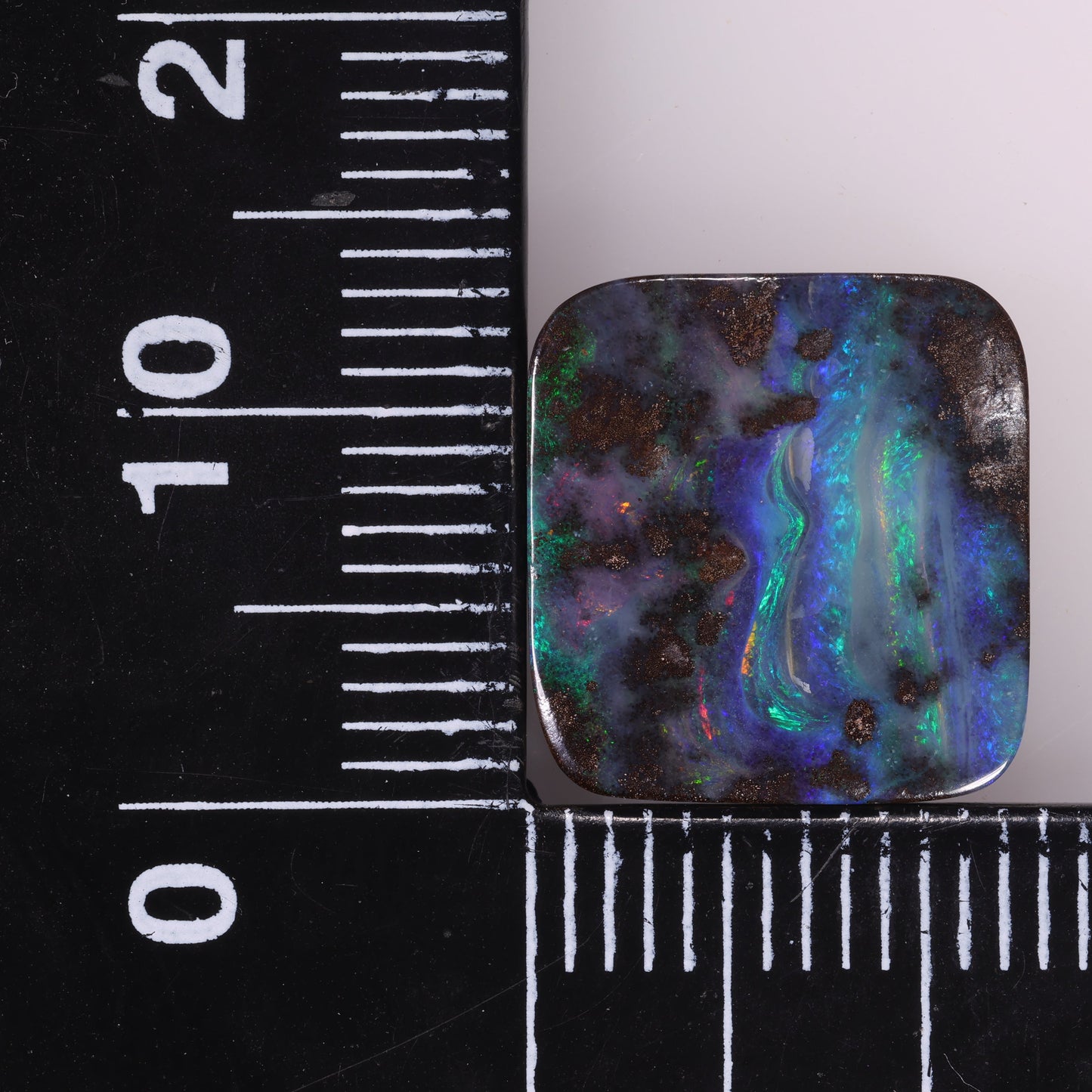 Boulder Opal 6.2 cts 33086