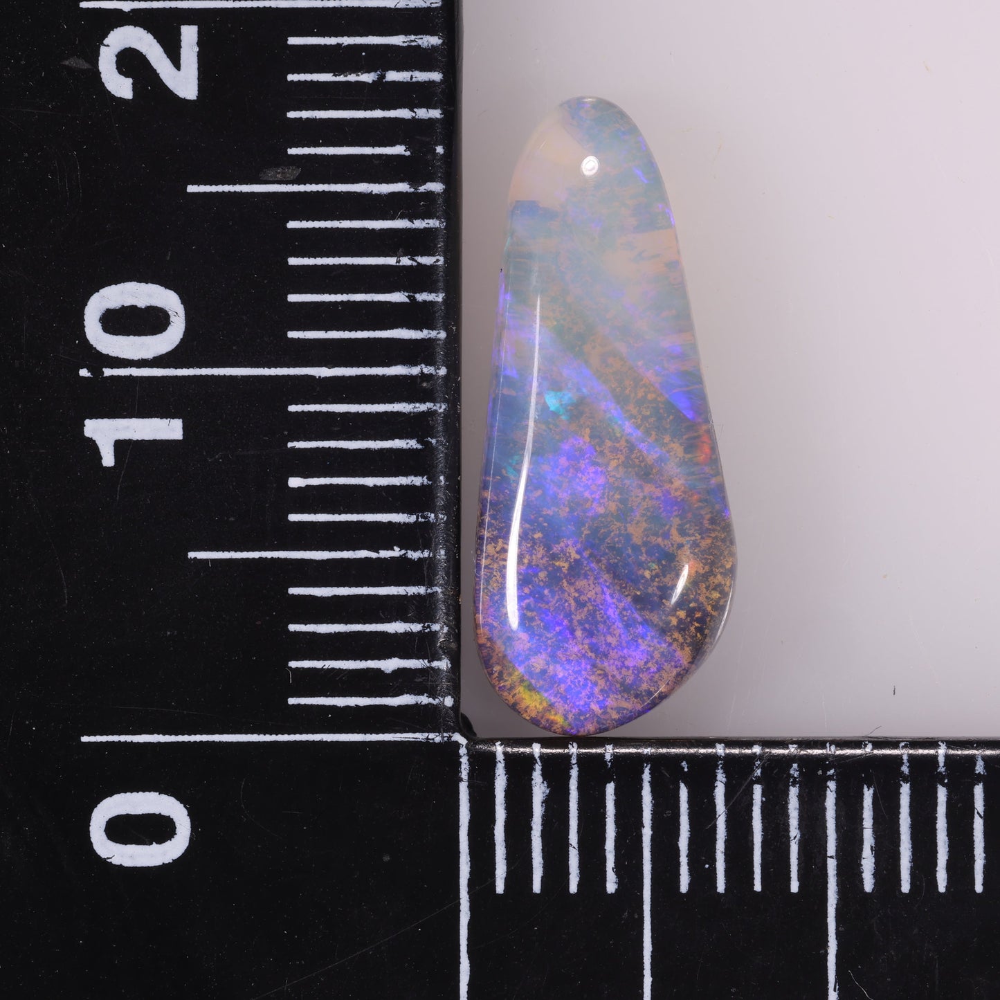 Boulder Opal 3.46 cts 33101