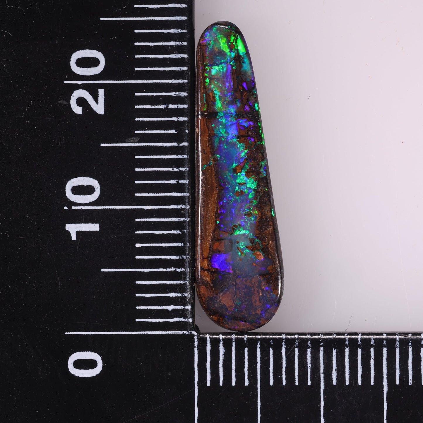 Boulder Opal 5.88 cts 33121