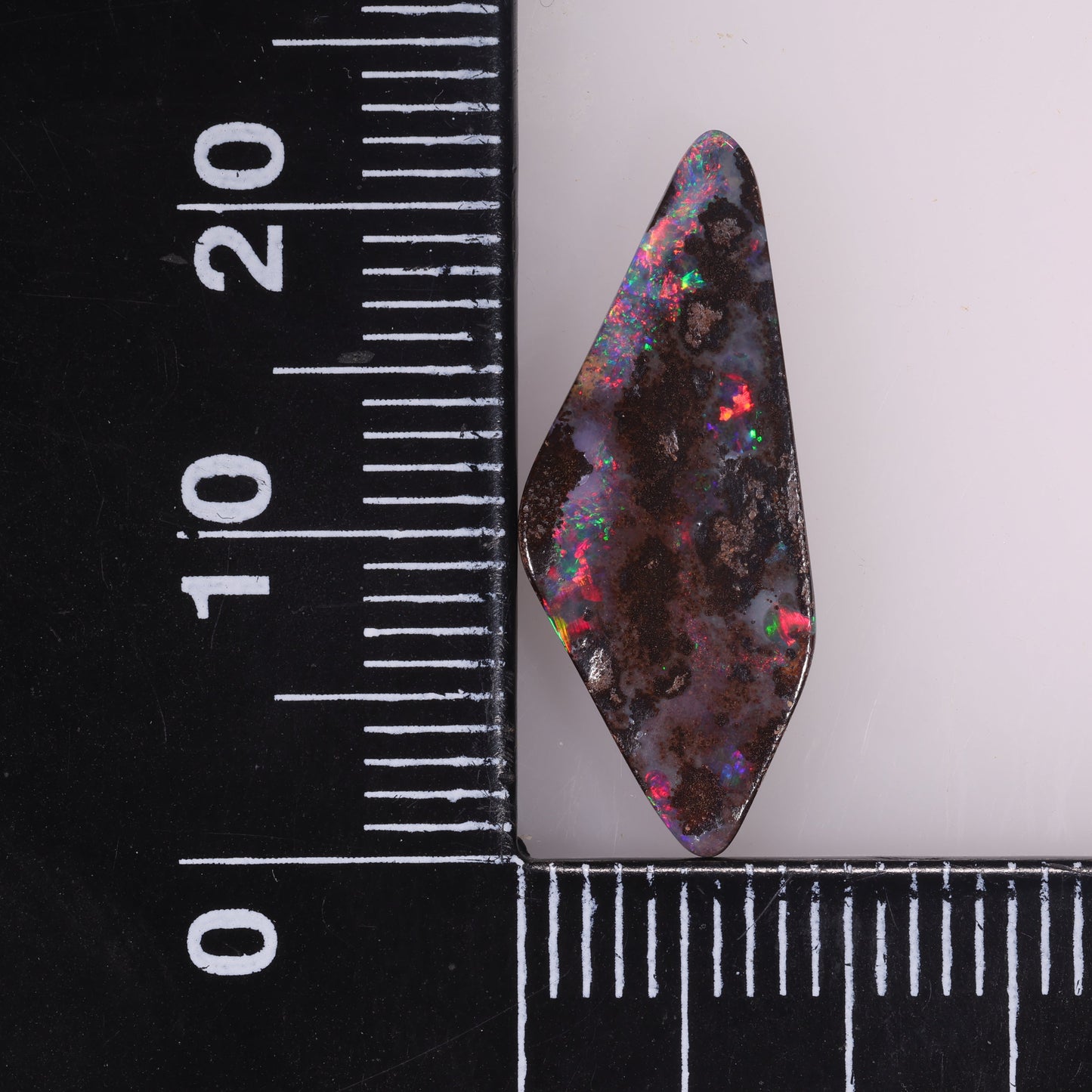 Boulder Opal 3.84 cts 33232