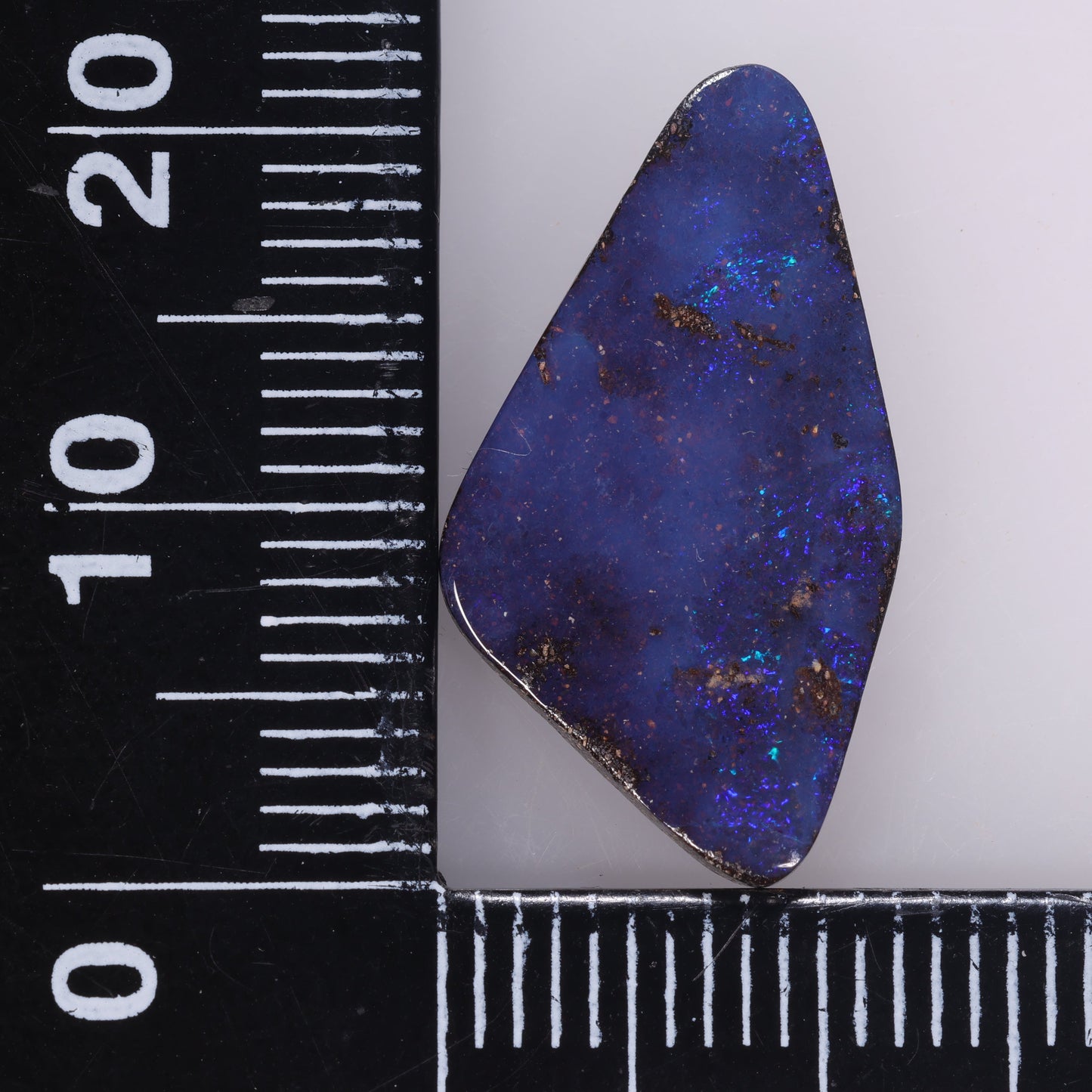 Boulder Opal 6.35 cts 33556