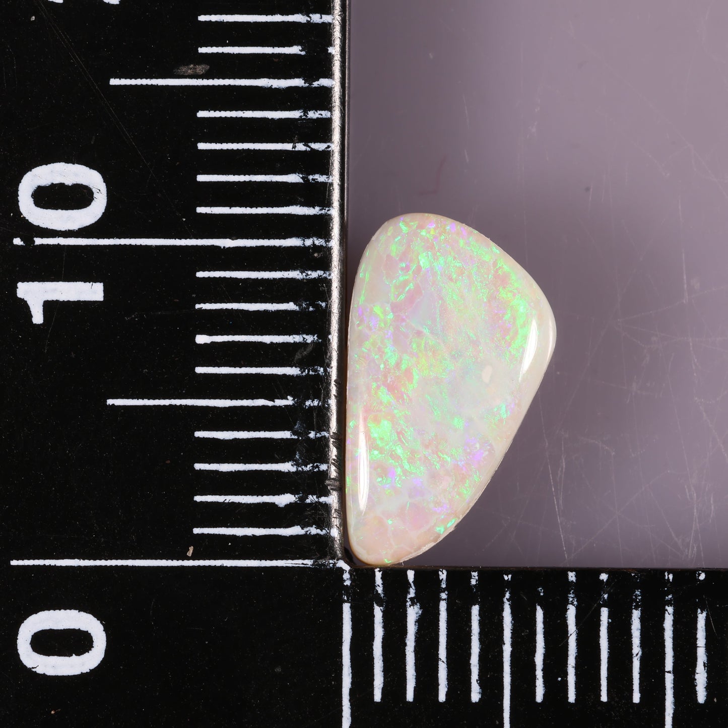 Lightning Ridge Seam 1.36 cts 34023