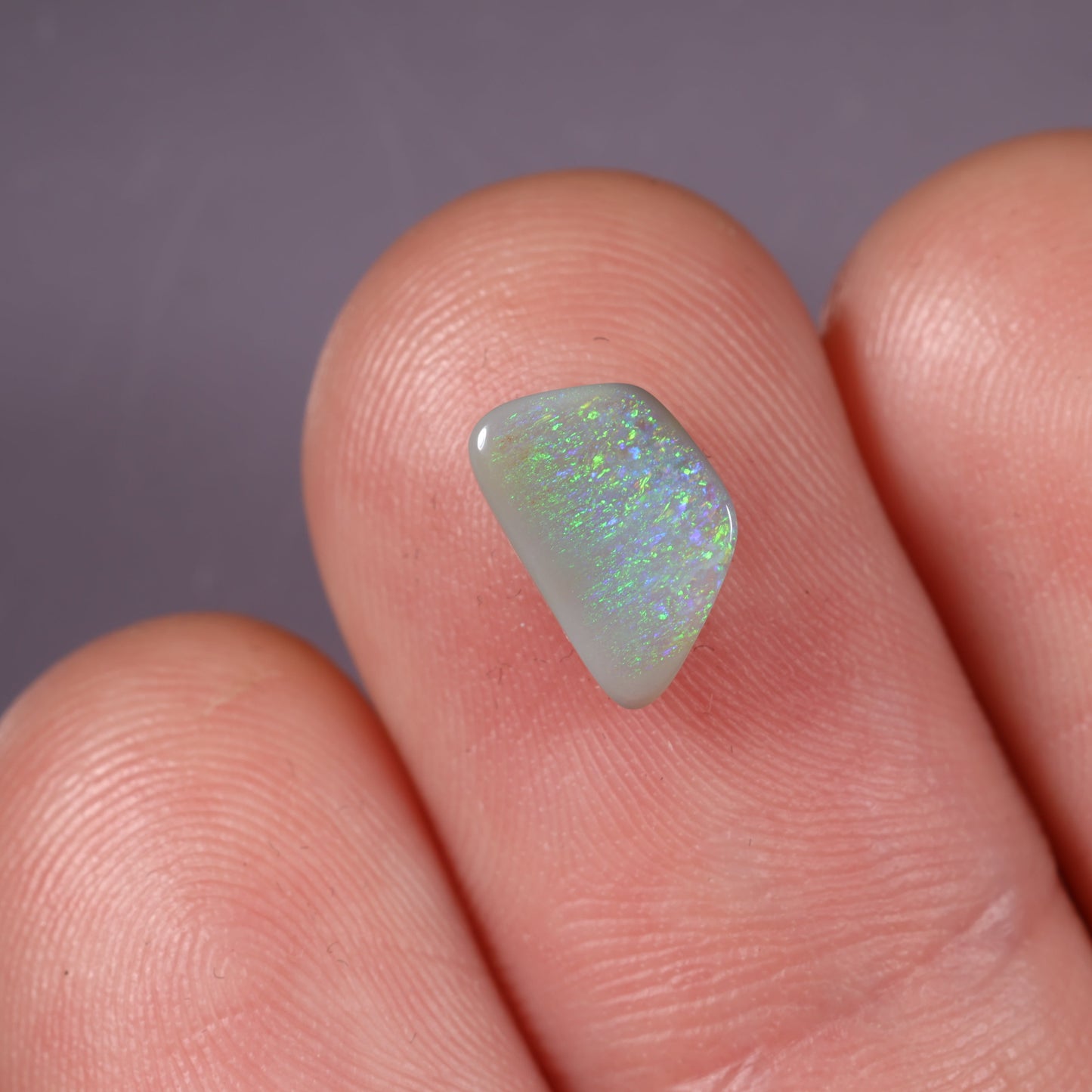 Lightning Ridge Seam 0.65 cts 34745