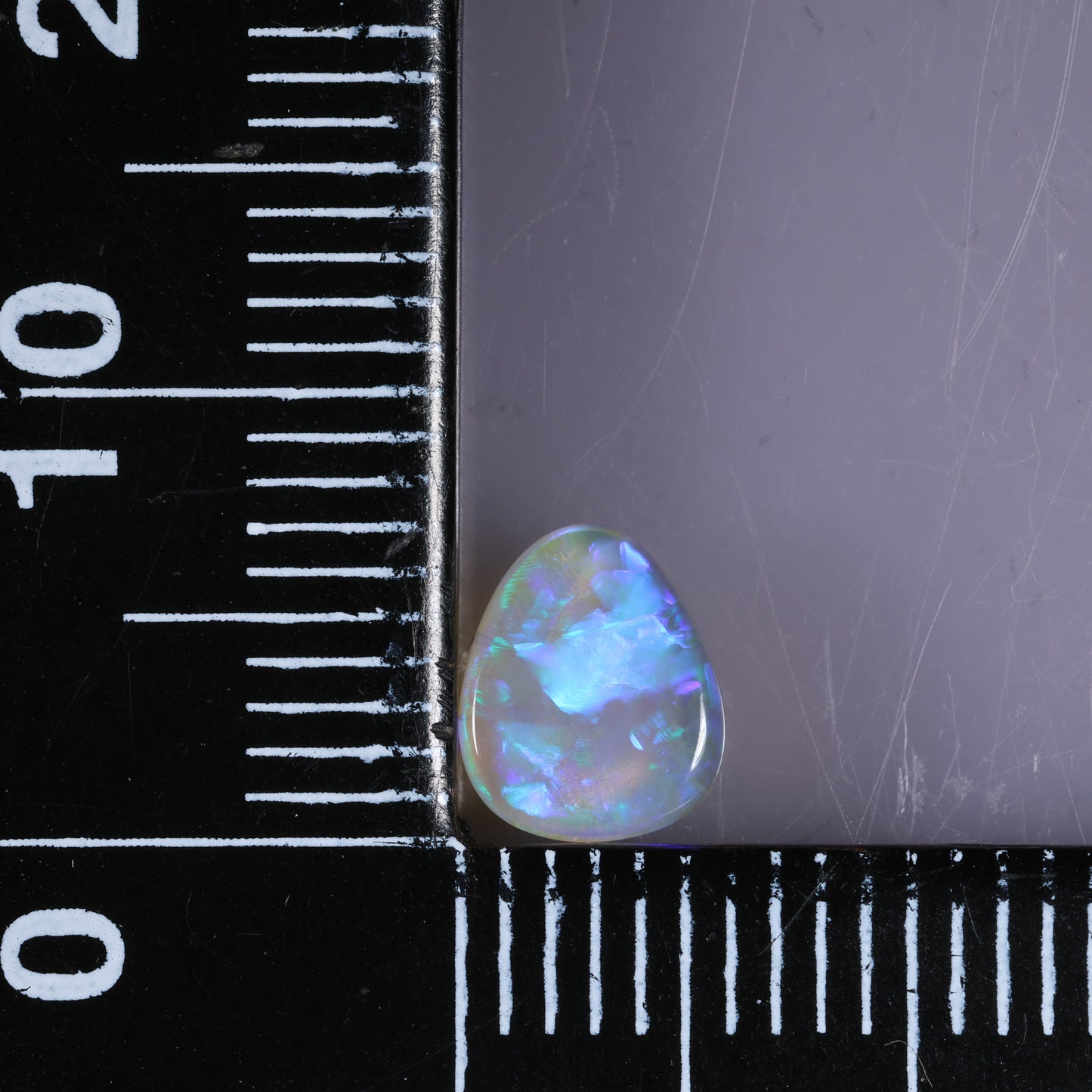 Lightning Ridge Seam 0.6 cts 34751