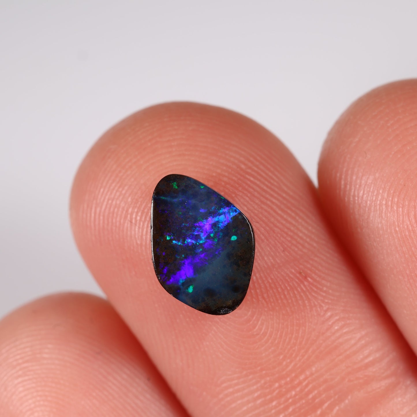 Boulder Opal 1.89 cts 35139