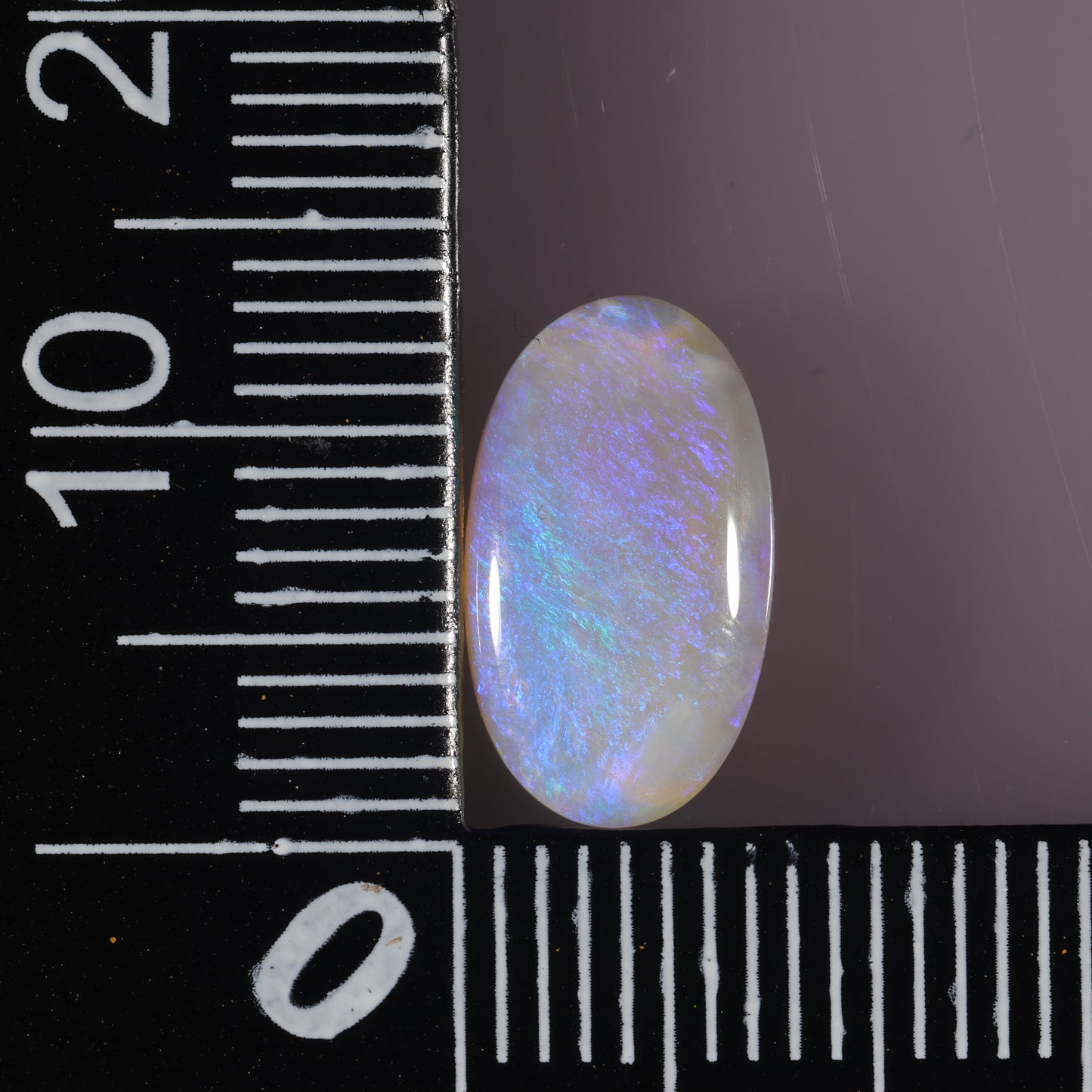 Lightning Ridge Seam 1.75 cts 35381