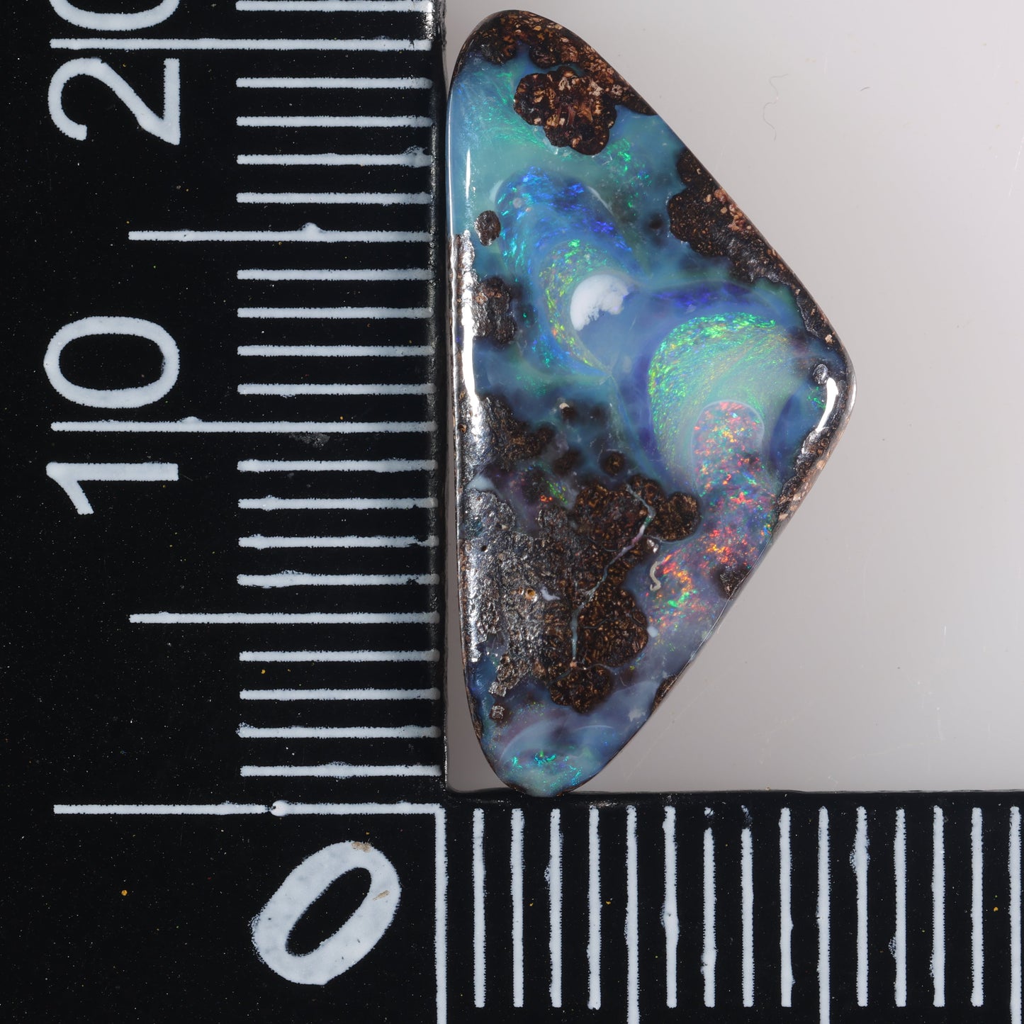 Boulder Opal 7.4 cts 36082