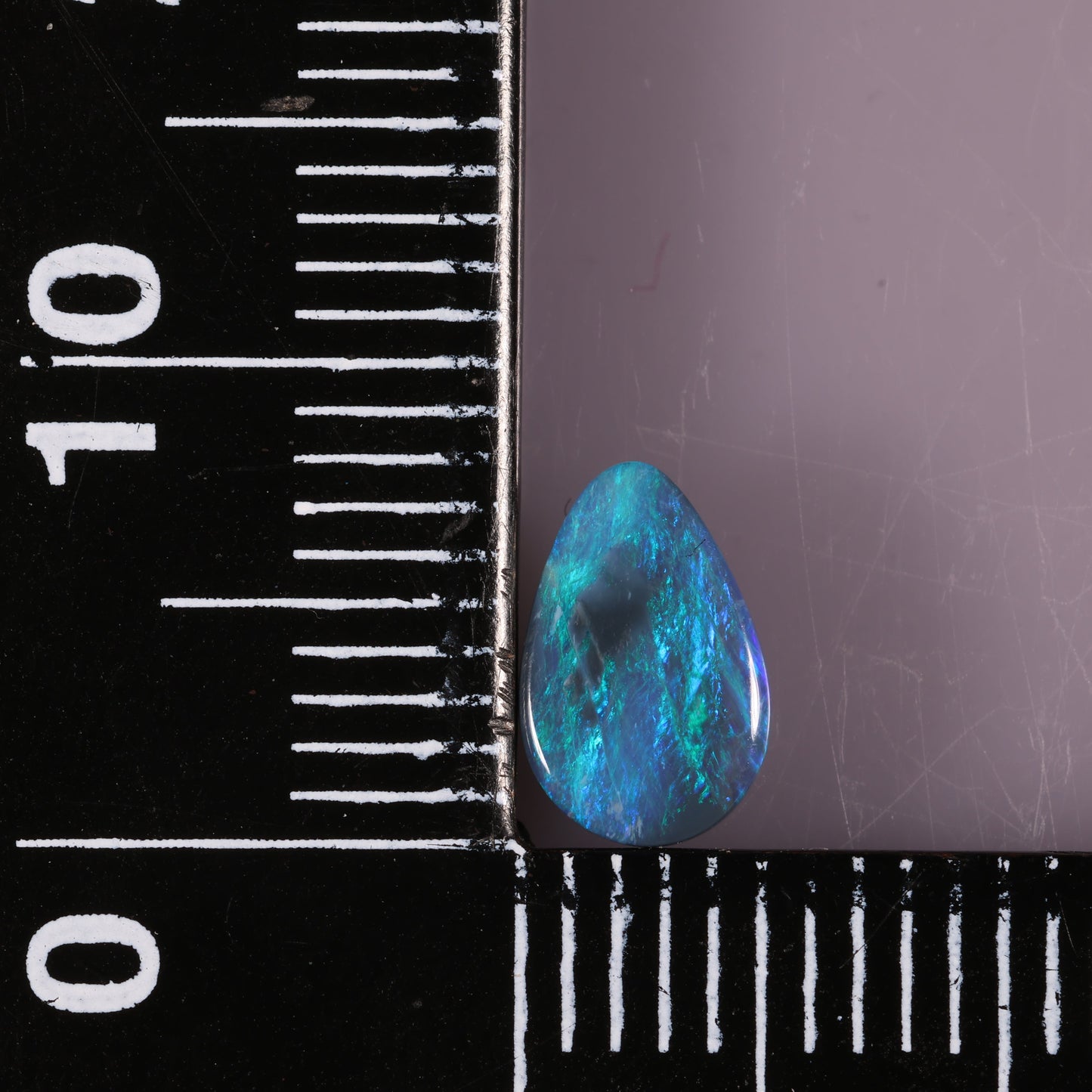Lightning Ridge Seam 0.69 cts 36334