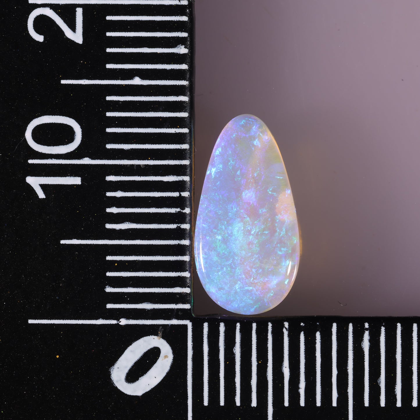 Coober Pedy White Opal 1.53 cts 36595
