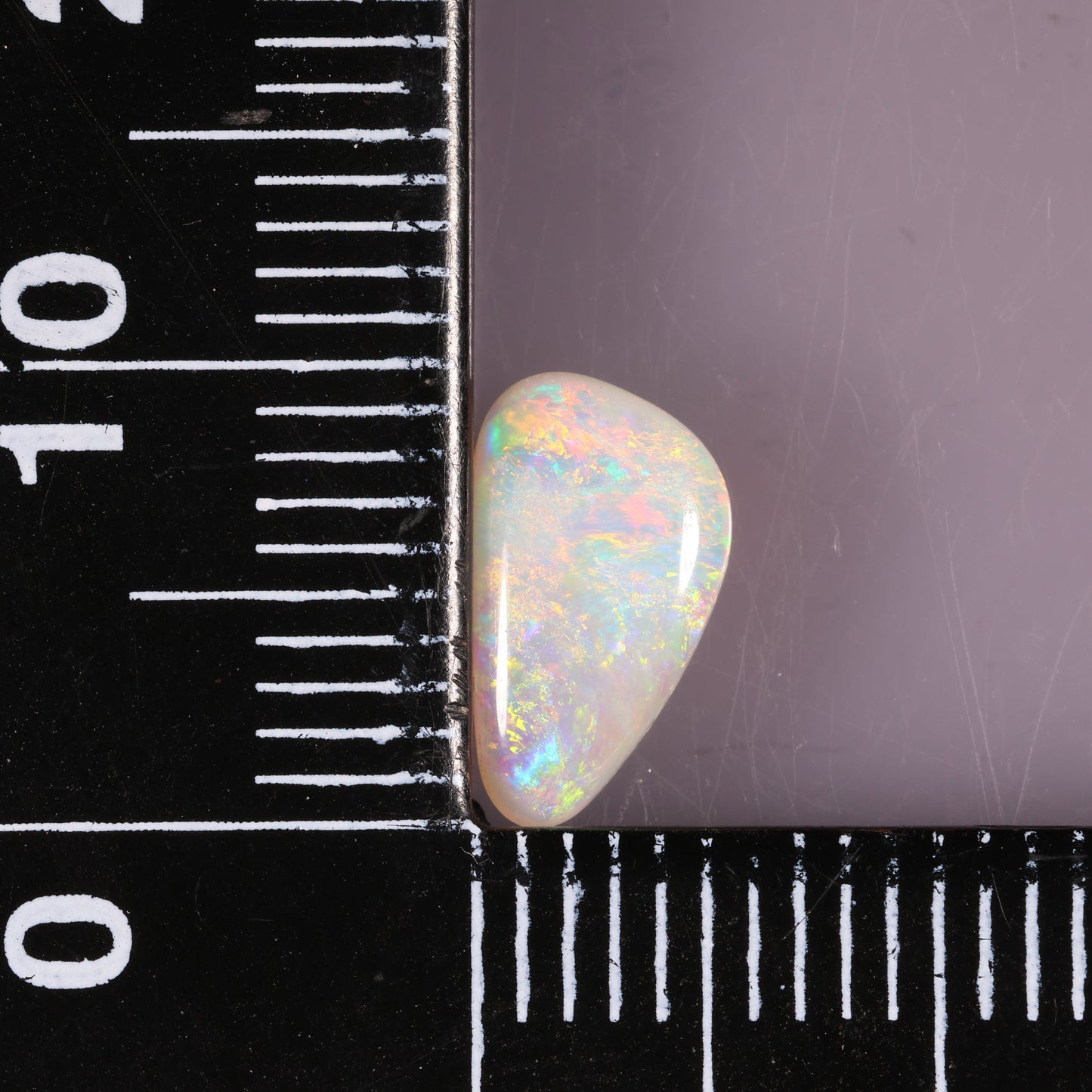 Coober Pedy White Opal 0.65 cts 36729
