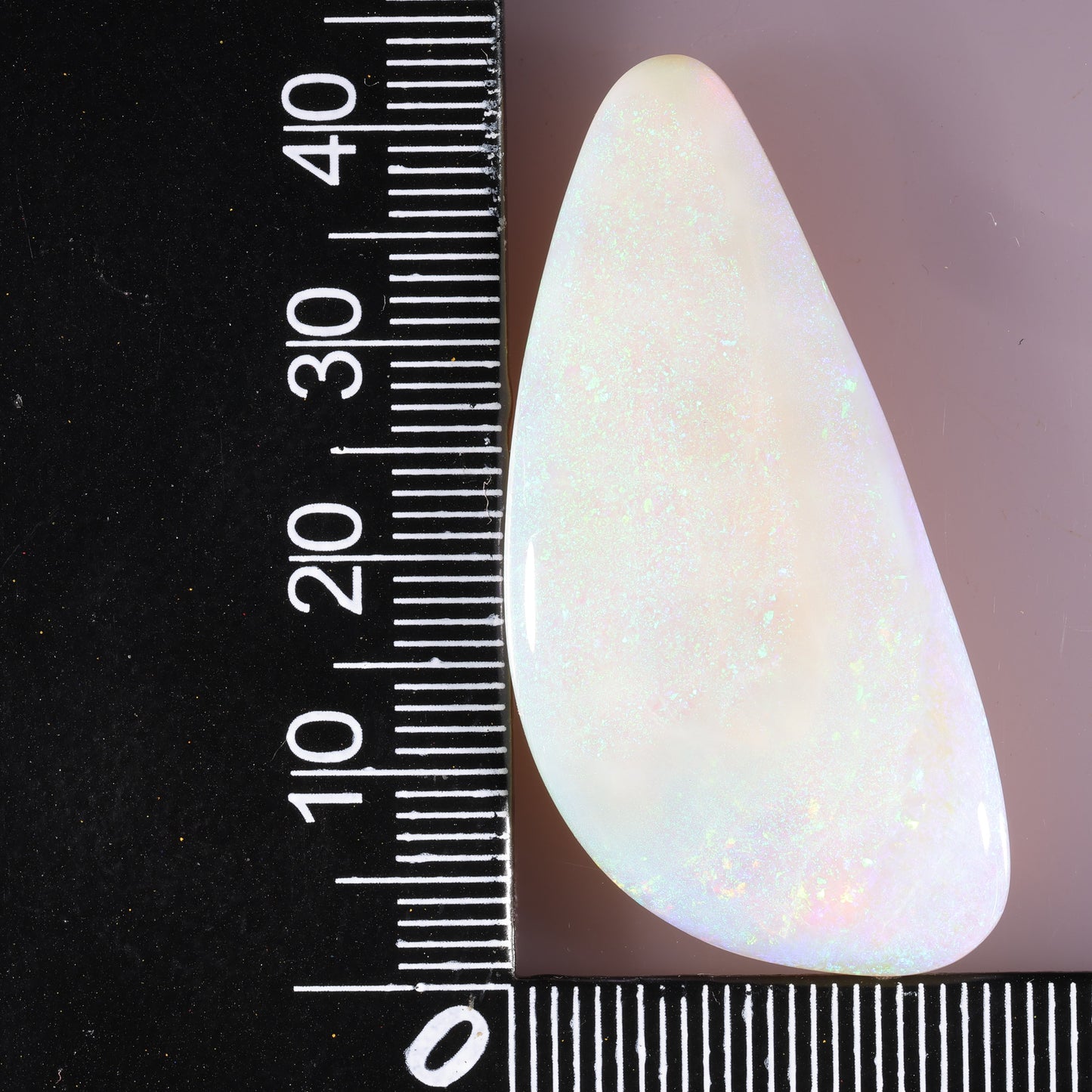 Coober Pedy White Opal 34.05 cts 36738