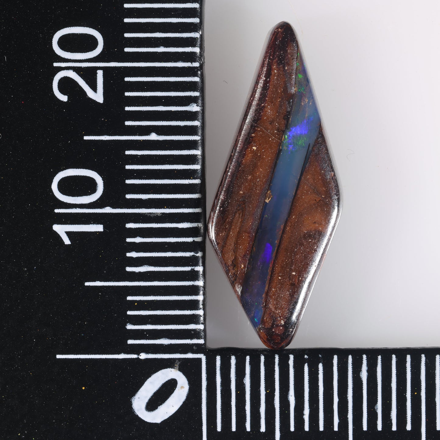 Boulder Opal 5.87 cts 36759