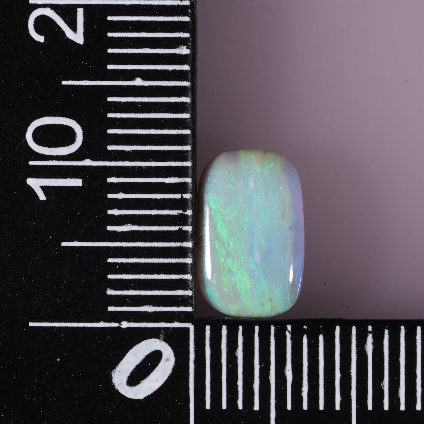 Coober Pedy White Opal 0.97 cts 36925