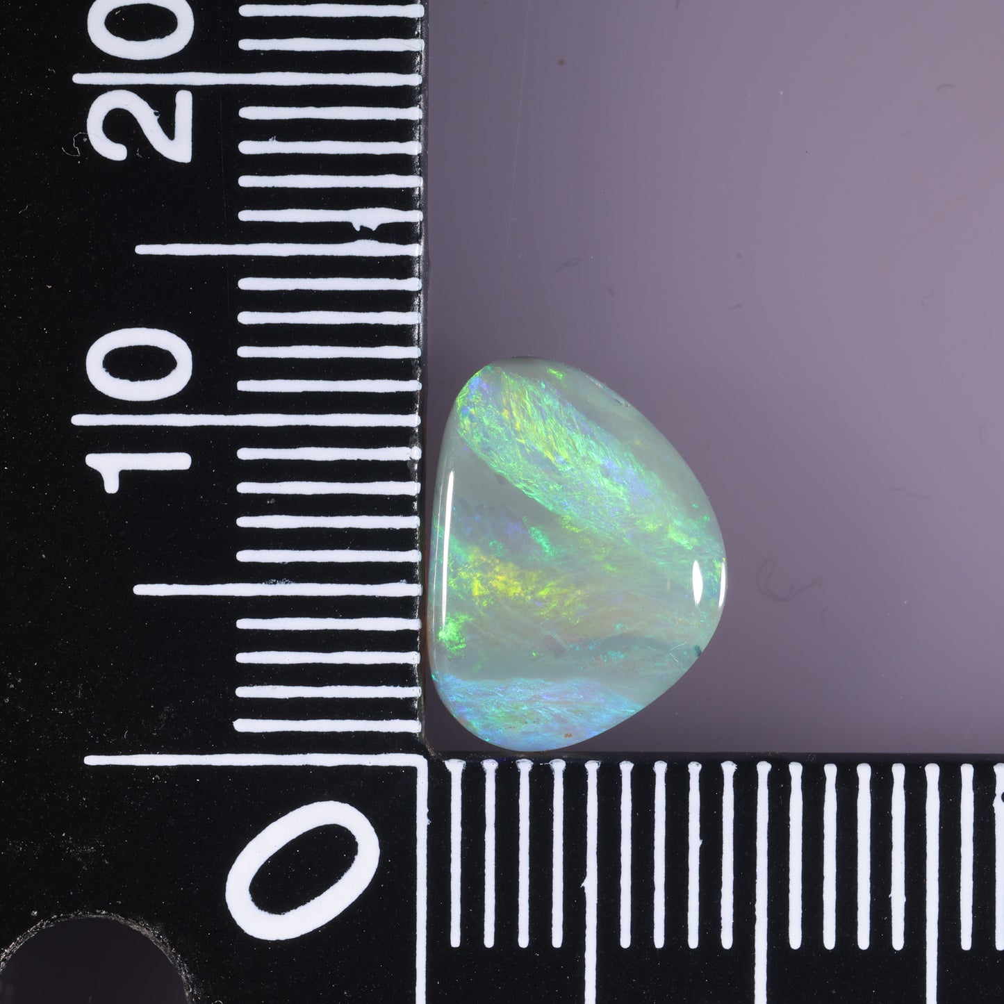 Lightning Ridge Seam 2.42 cts 36941