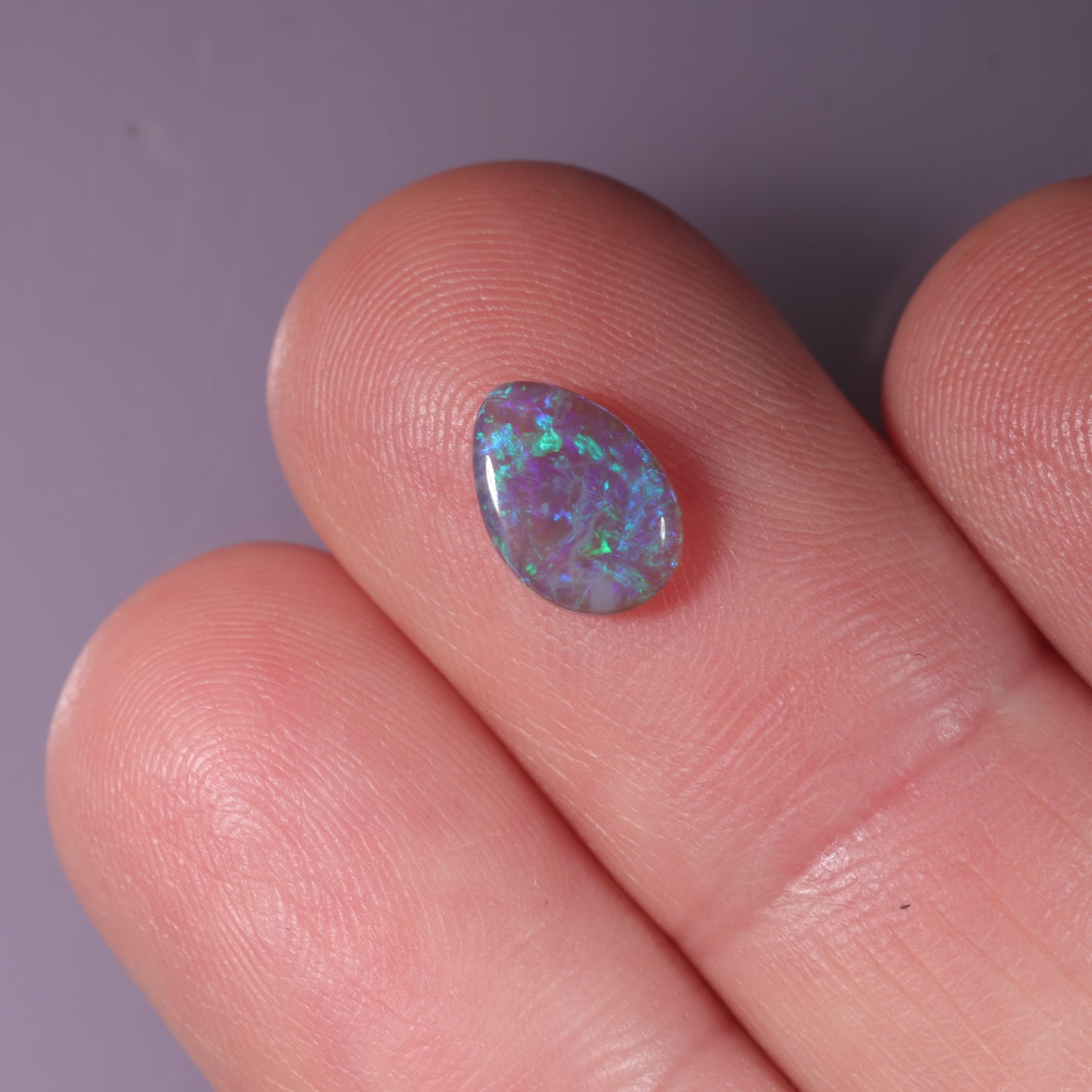 Lightning Ridge Seam 0.93 cts 37025