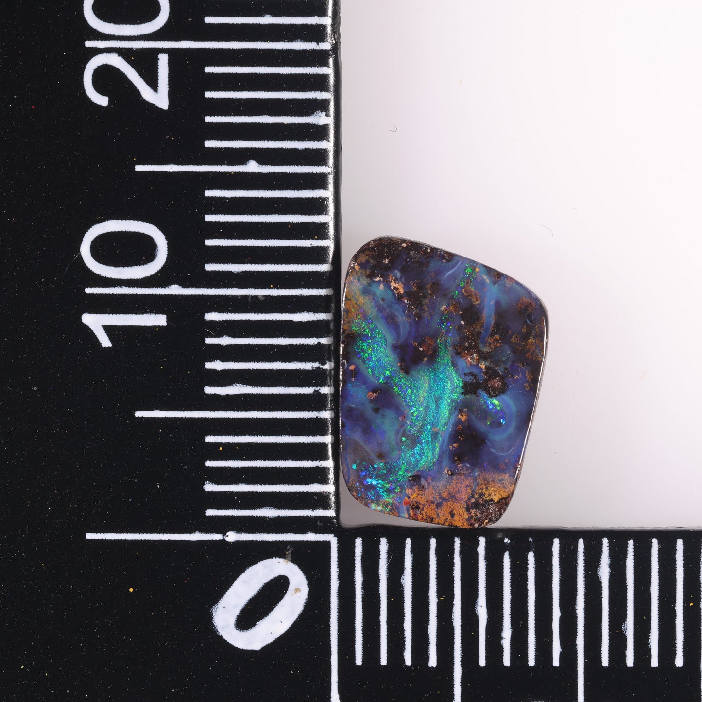 Boulder Opal 2.7 cts 37091