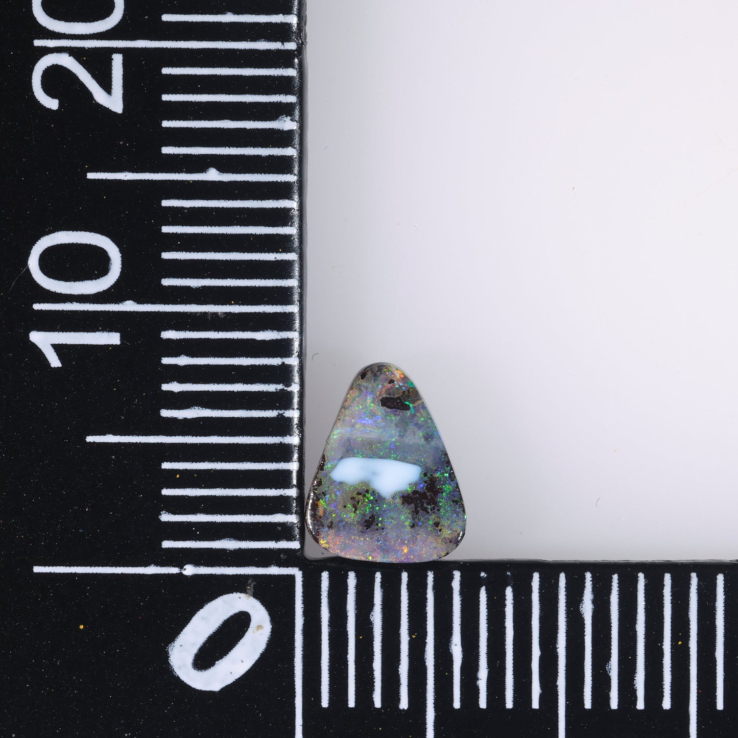 Boulder Opal 1.06 cts 37140