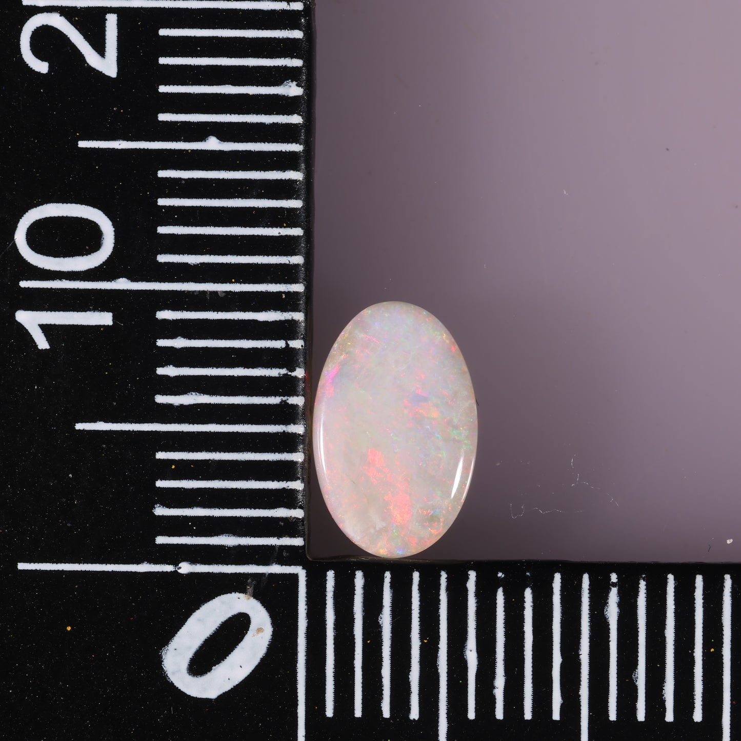 Coober Pedy White Opal 0.77 cts 37188
