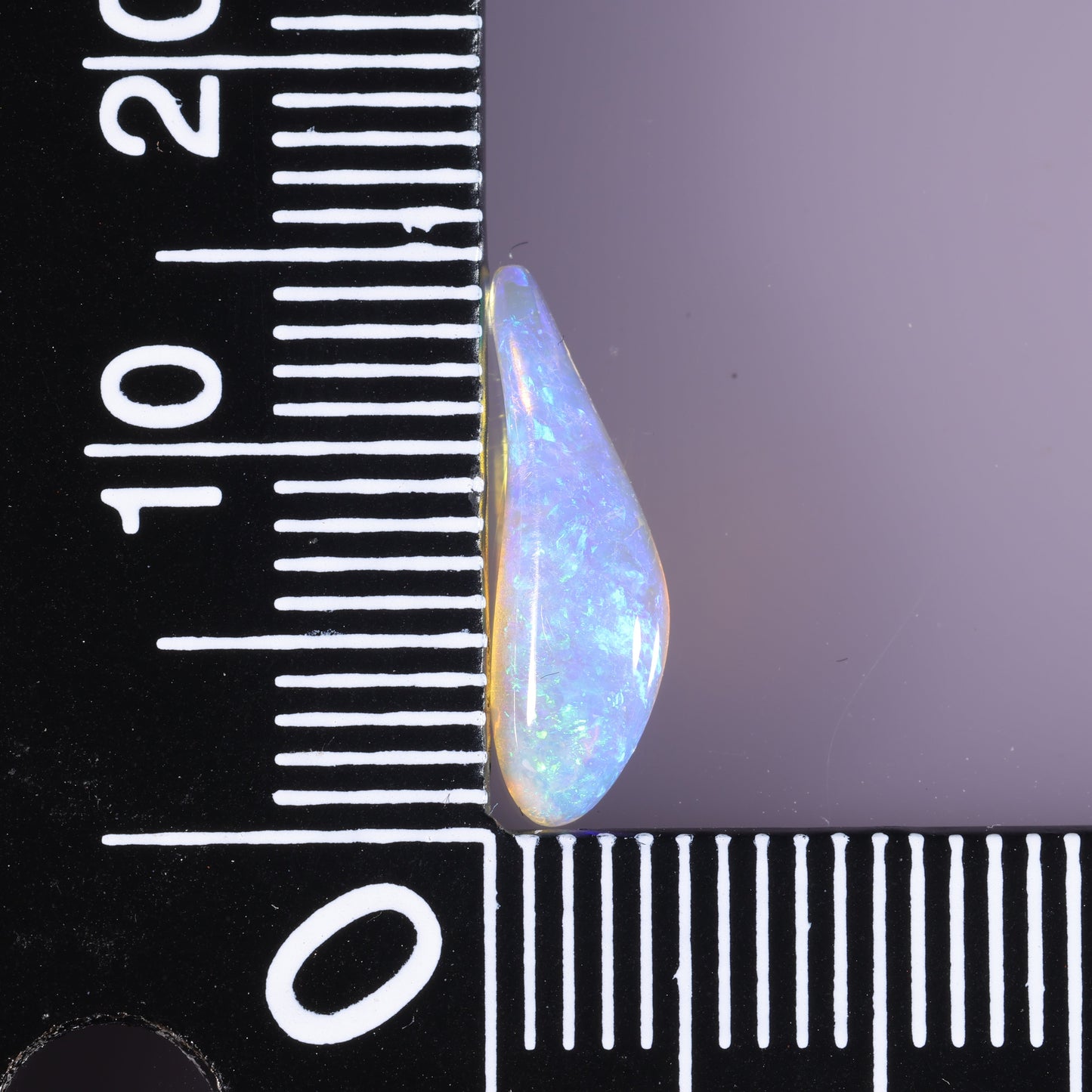 Lightning Ridge Seam 1.1 cts 37198