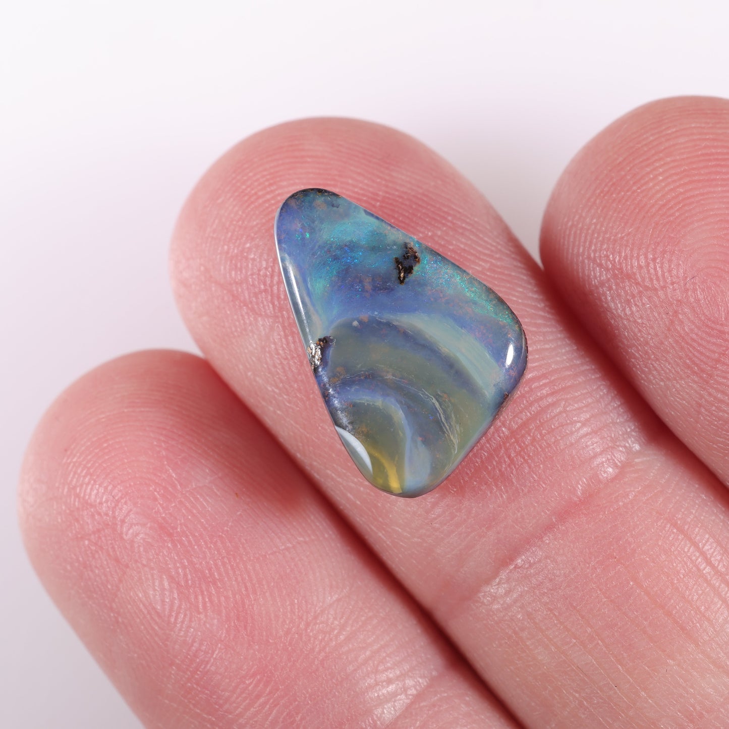 Boulder Opal 6.18 cts 37205