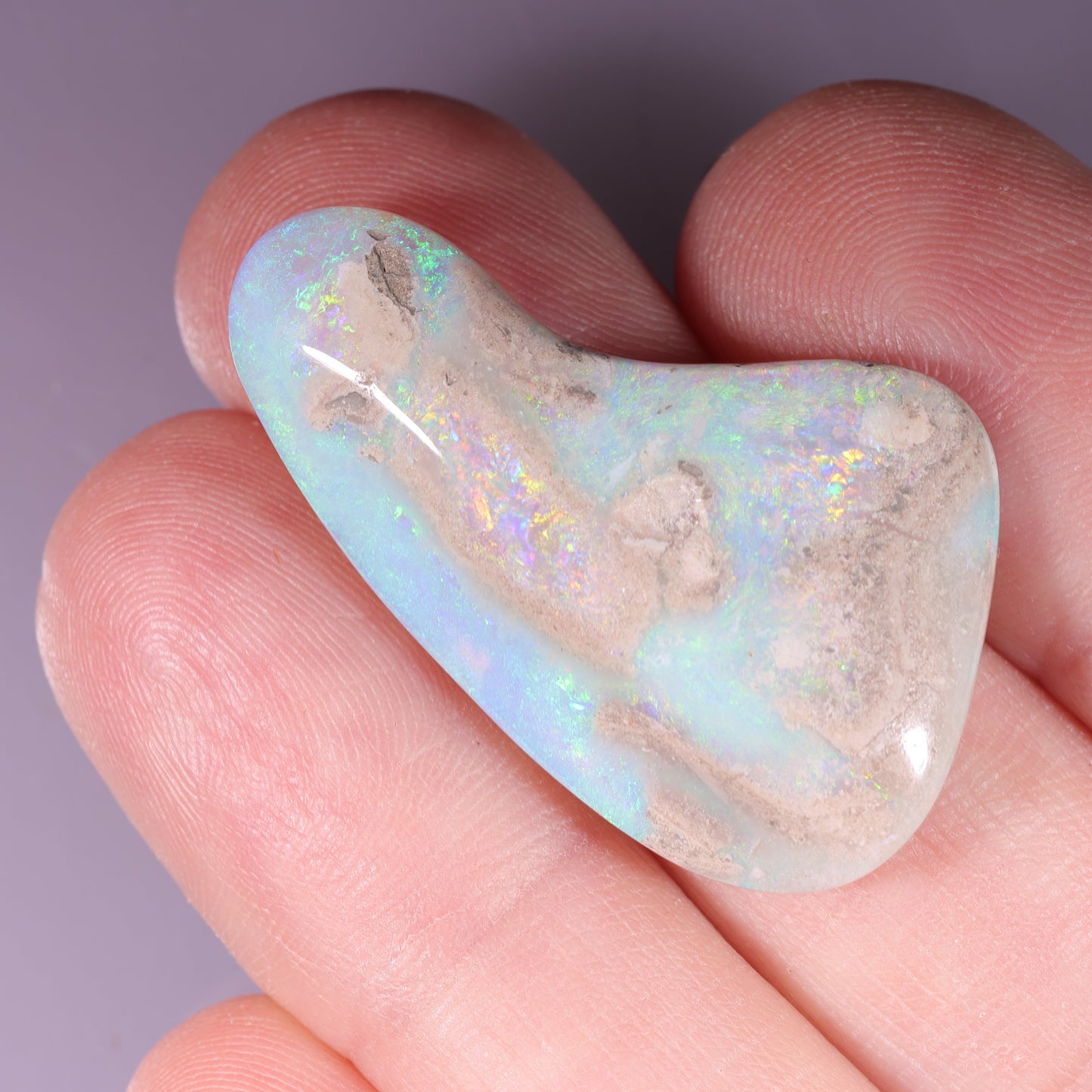 Coober Pedy White Opal 22.26 cts 37270