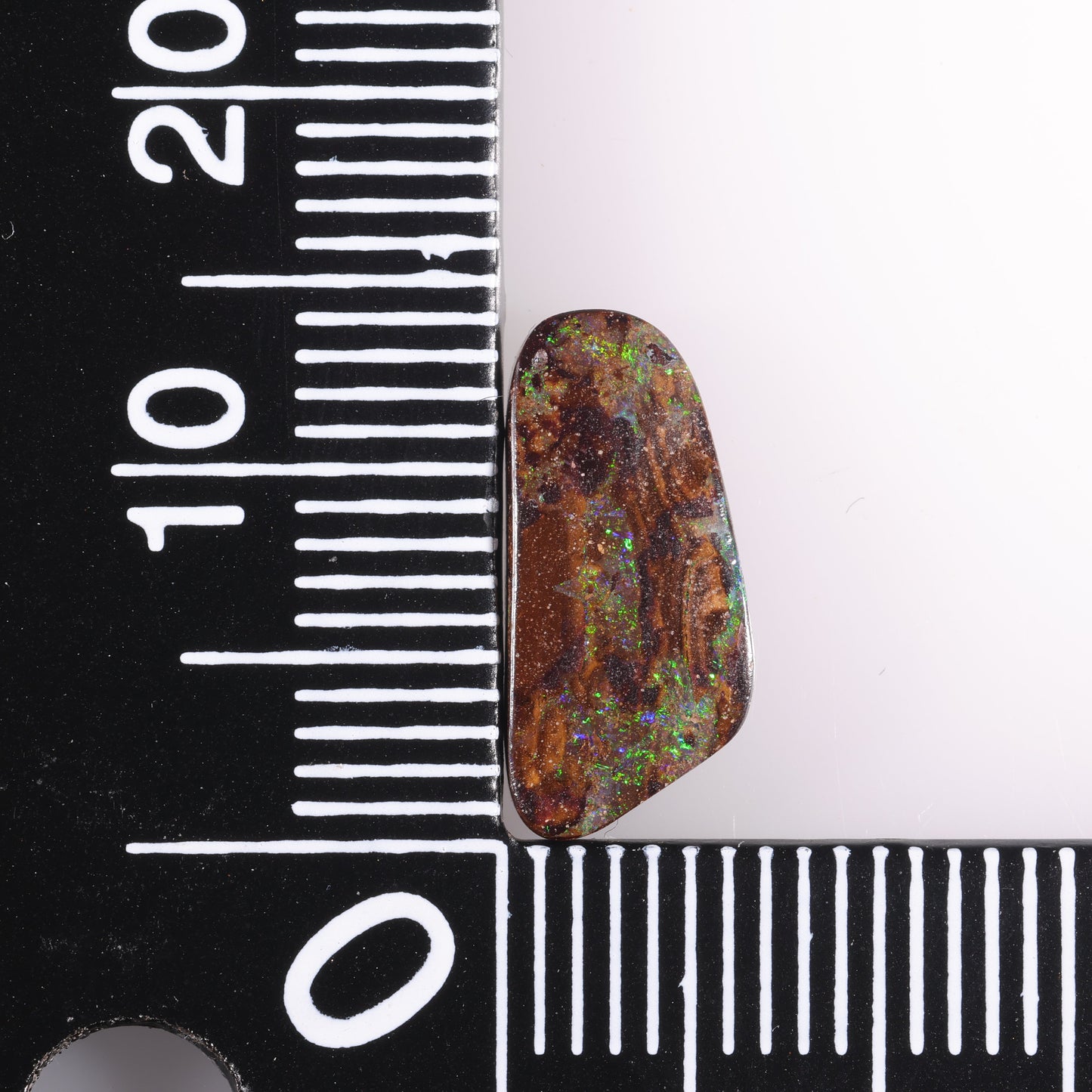 Boulder Opal 2.75 cts 37273