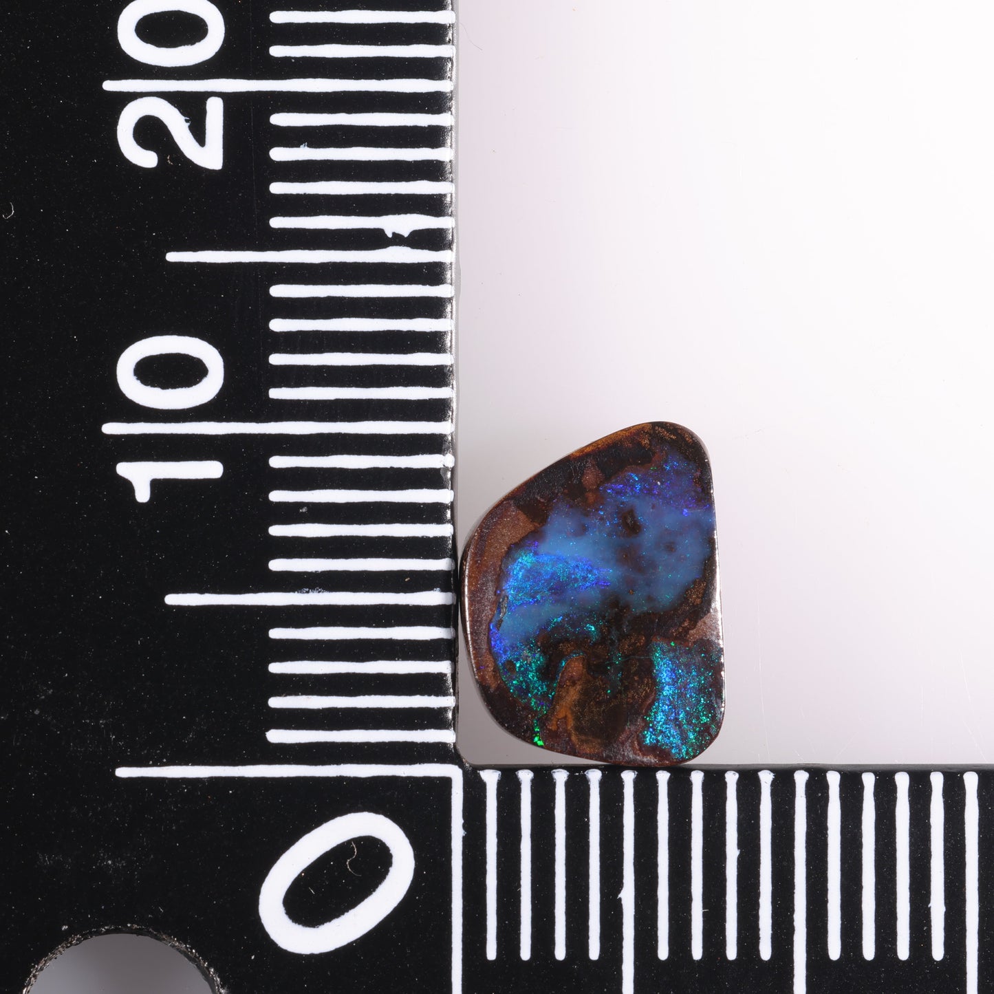 Boulder Opal 2.45 cts 37278