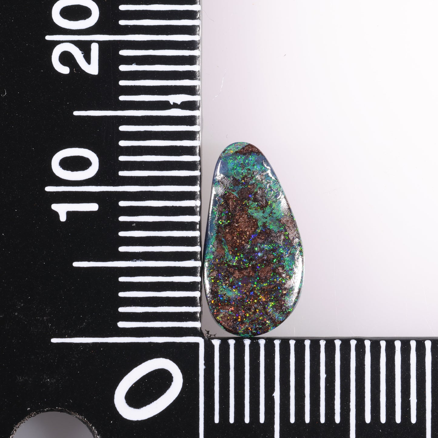 Boulder Opal 2.35 cts 37301