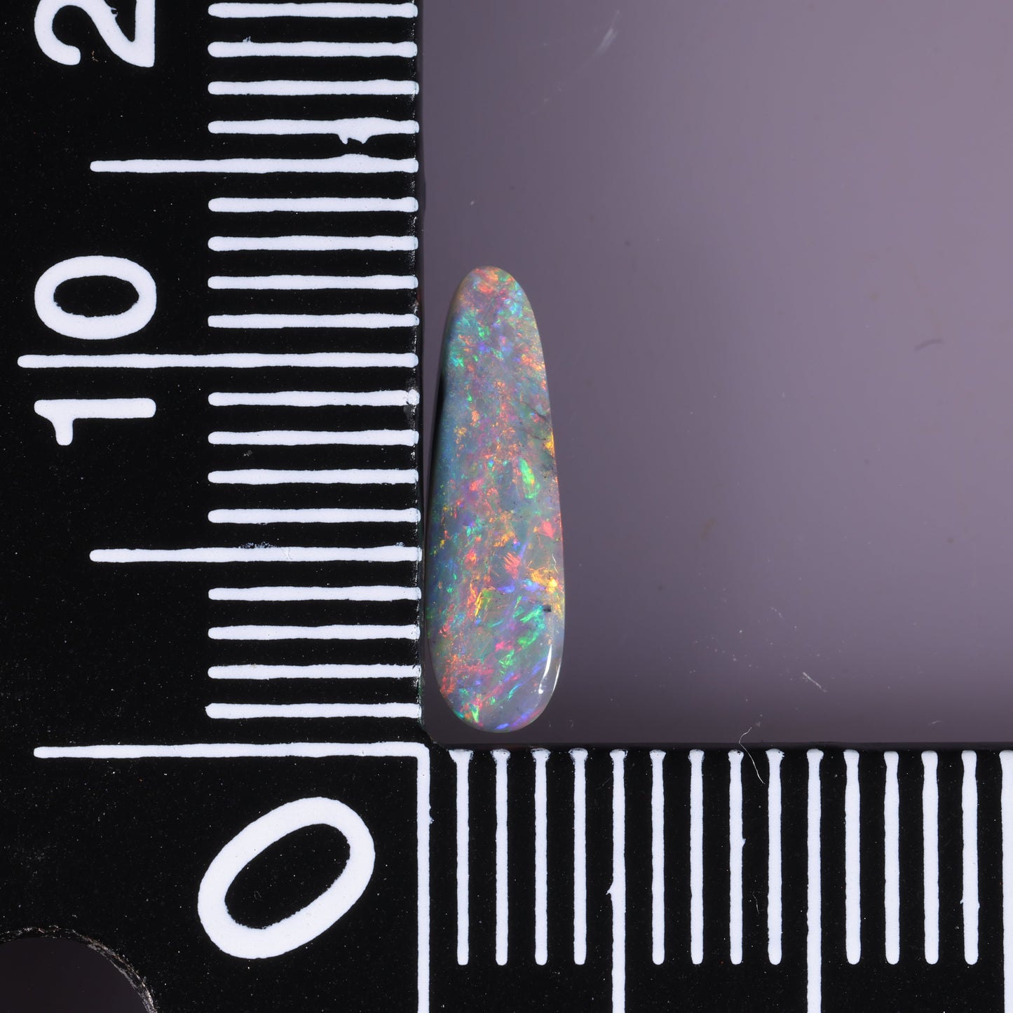 Lightning Ridge Seam 0.6 cts 37431