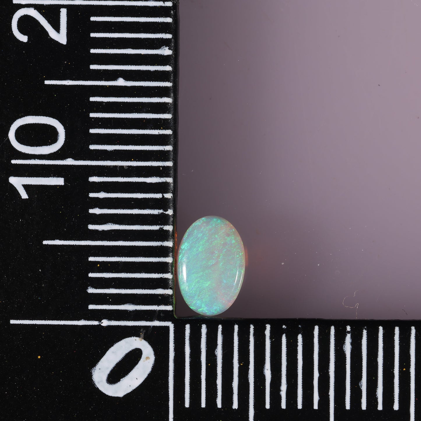 Coober Pedy White Opal 0.34 cts 37452