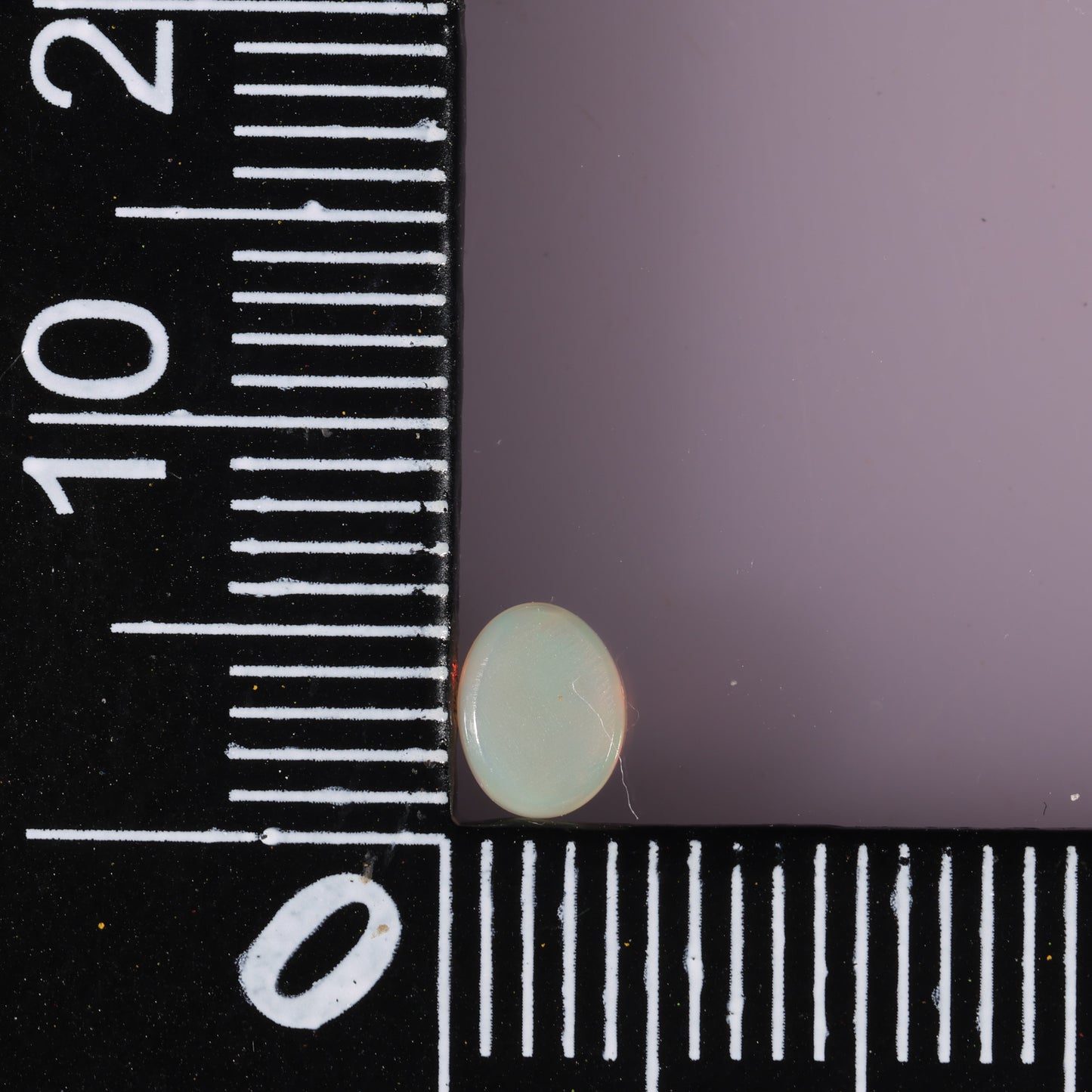 Coober Pedy White Opal 0.25 cts 37457