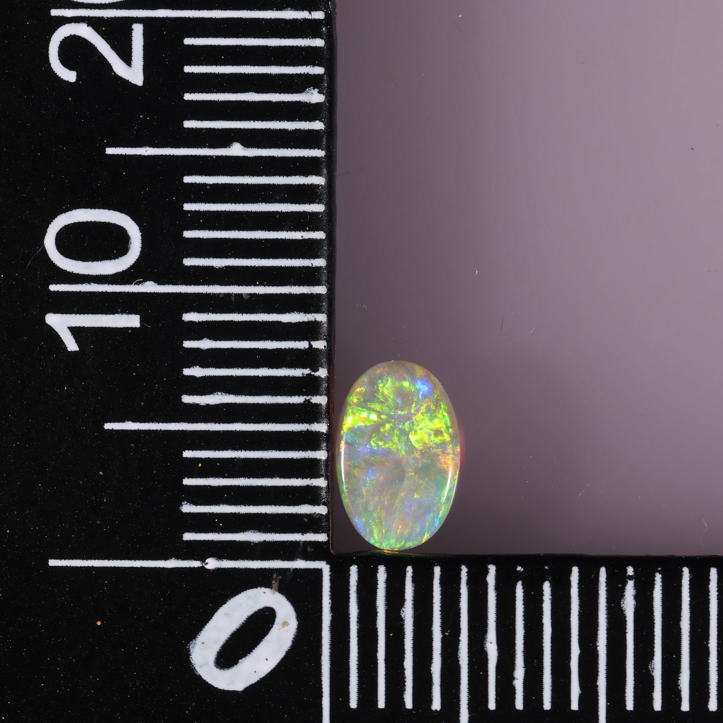 Coober Pedy White Opal 0.31 cts 37467