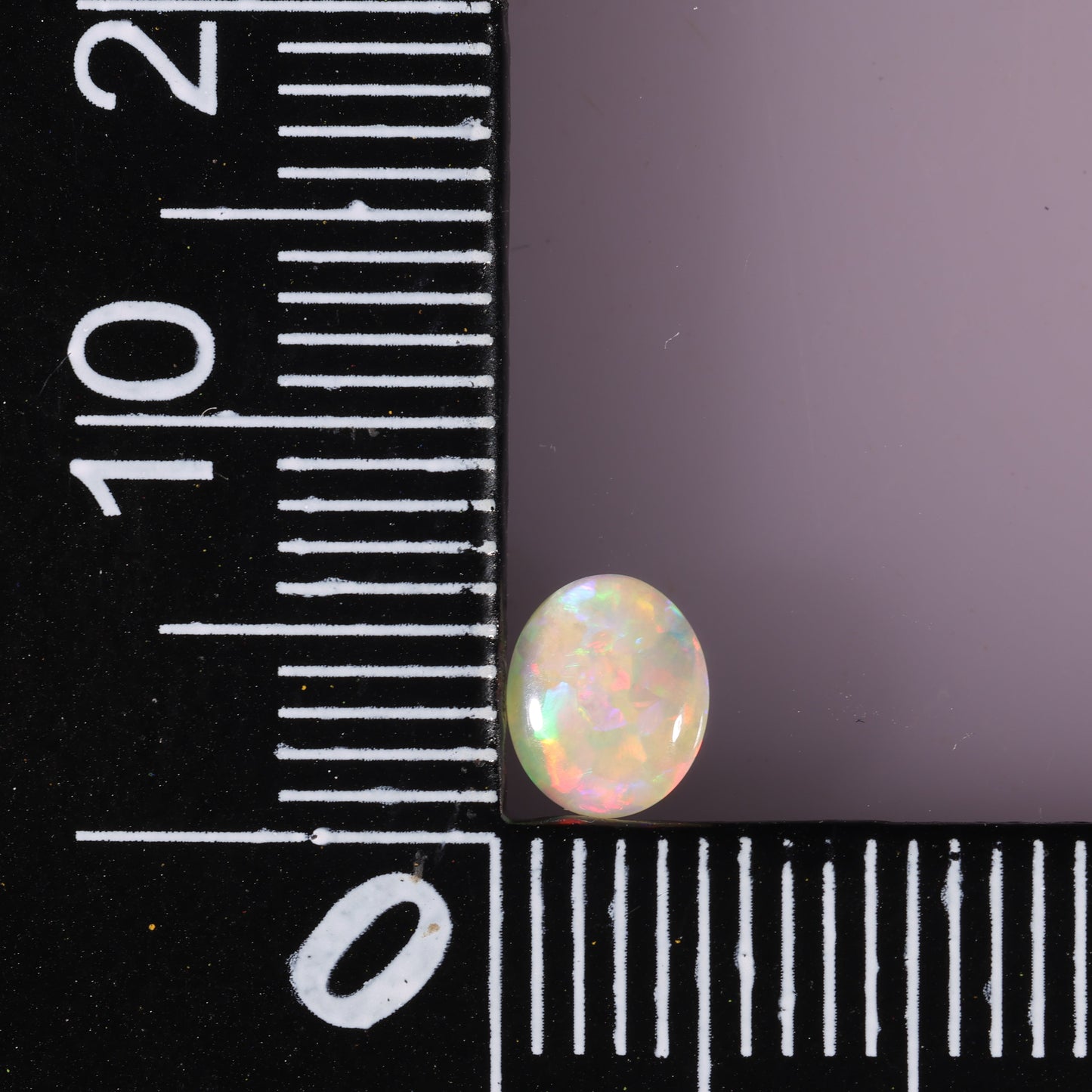 Coober Pedy White Opal 0.34 cts 37472
