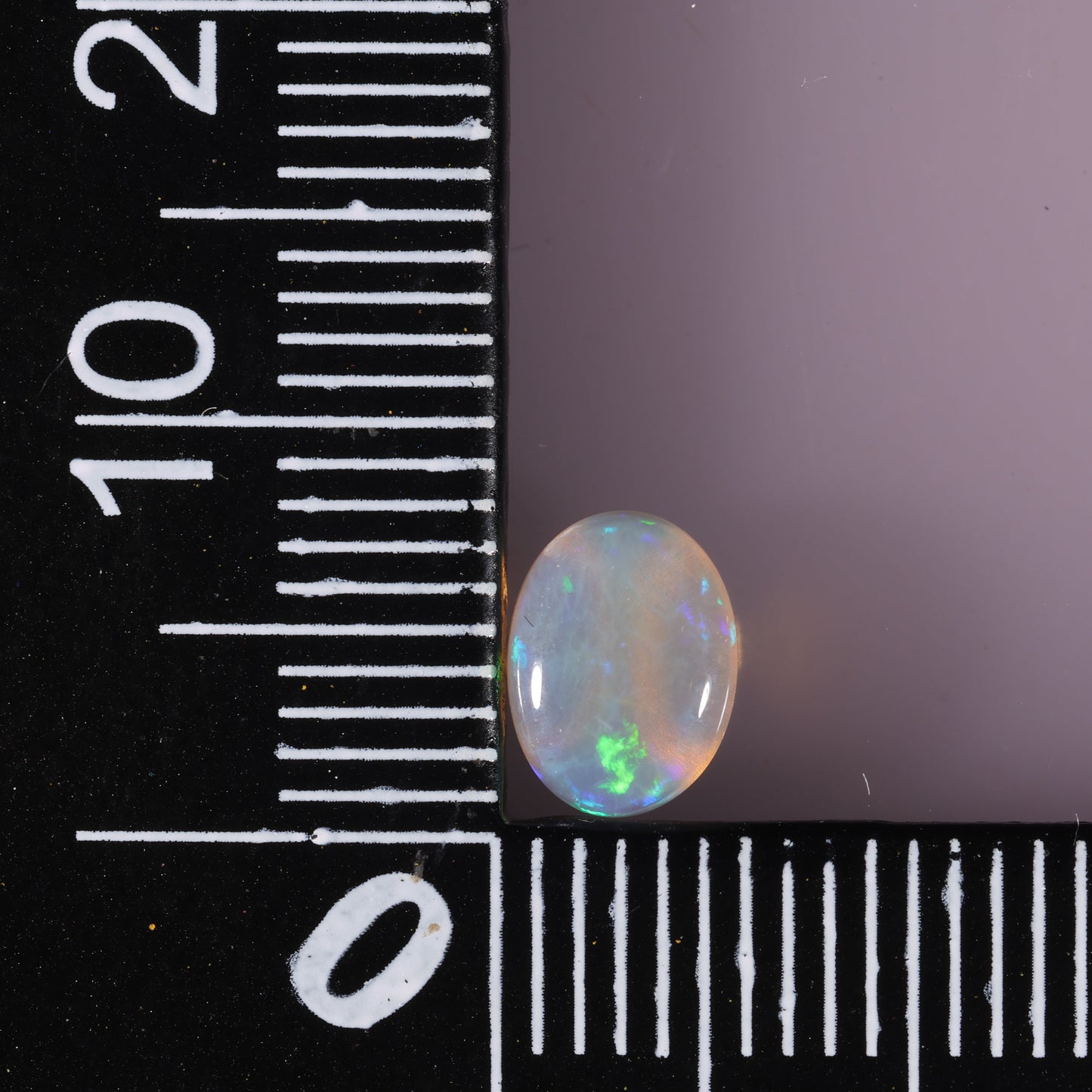 Coober Pedy White Opal 0.79 cts 37474