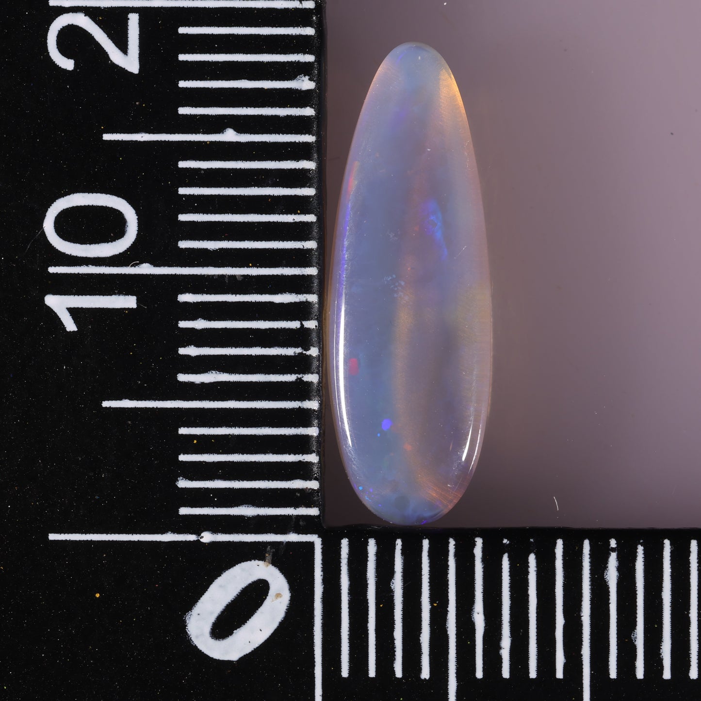 Coober Pedy White Opal 1.88 cts 37480
