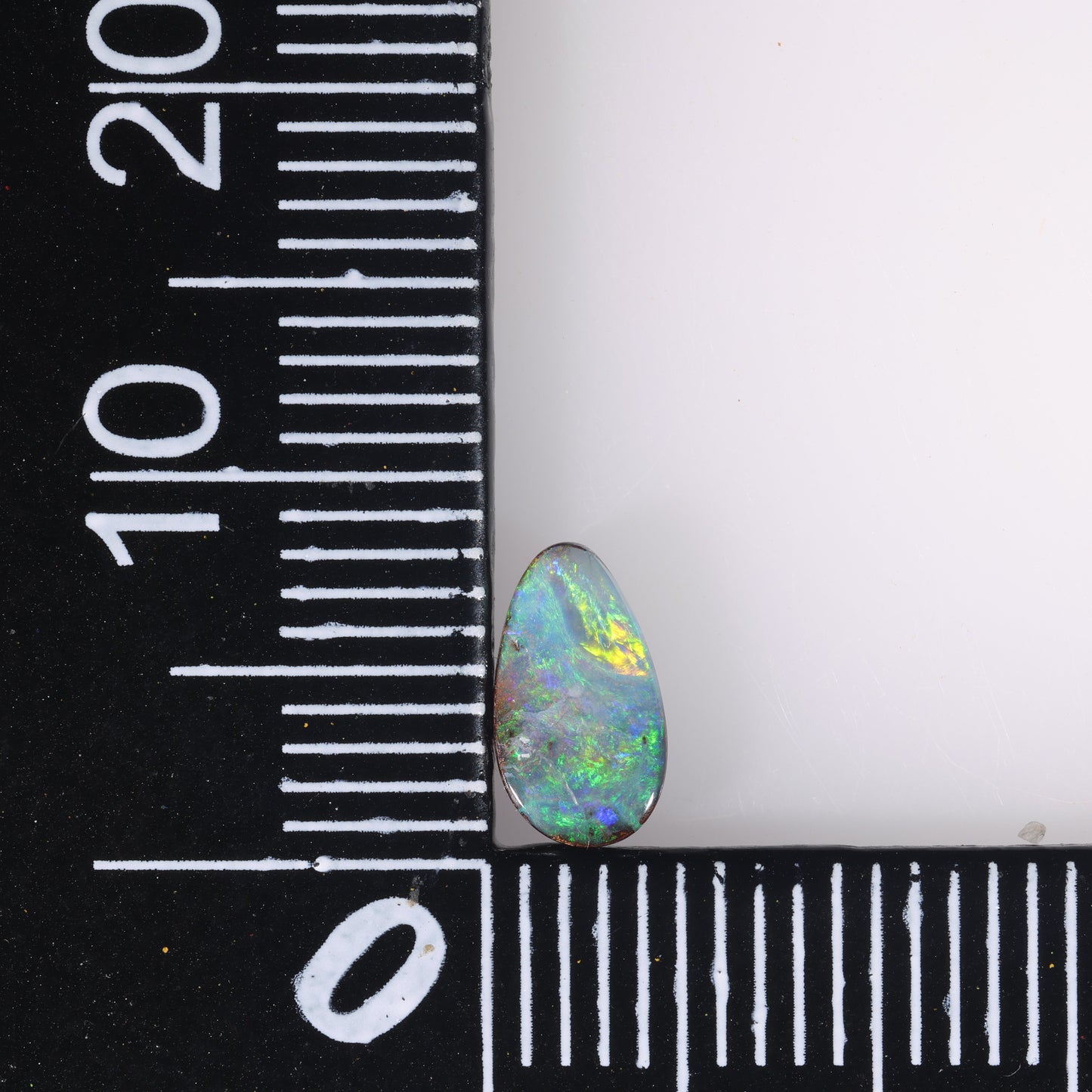 Boulder Opal 0.69 cts 37588