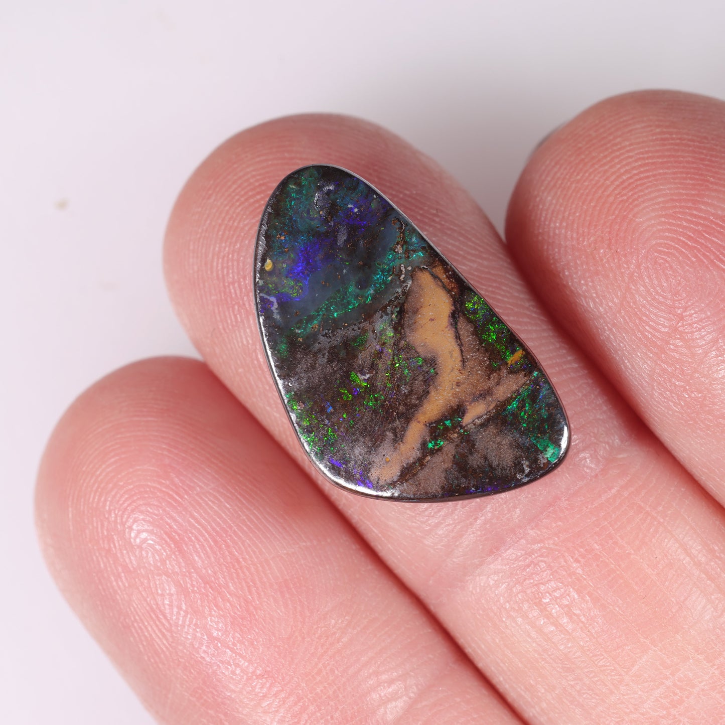 Boulder Opal 10.1 cts 37592