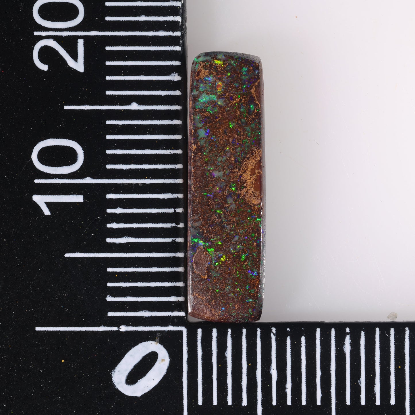 Boulder Opal 3.94 cts 37601