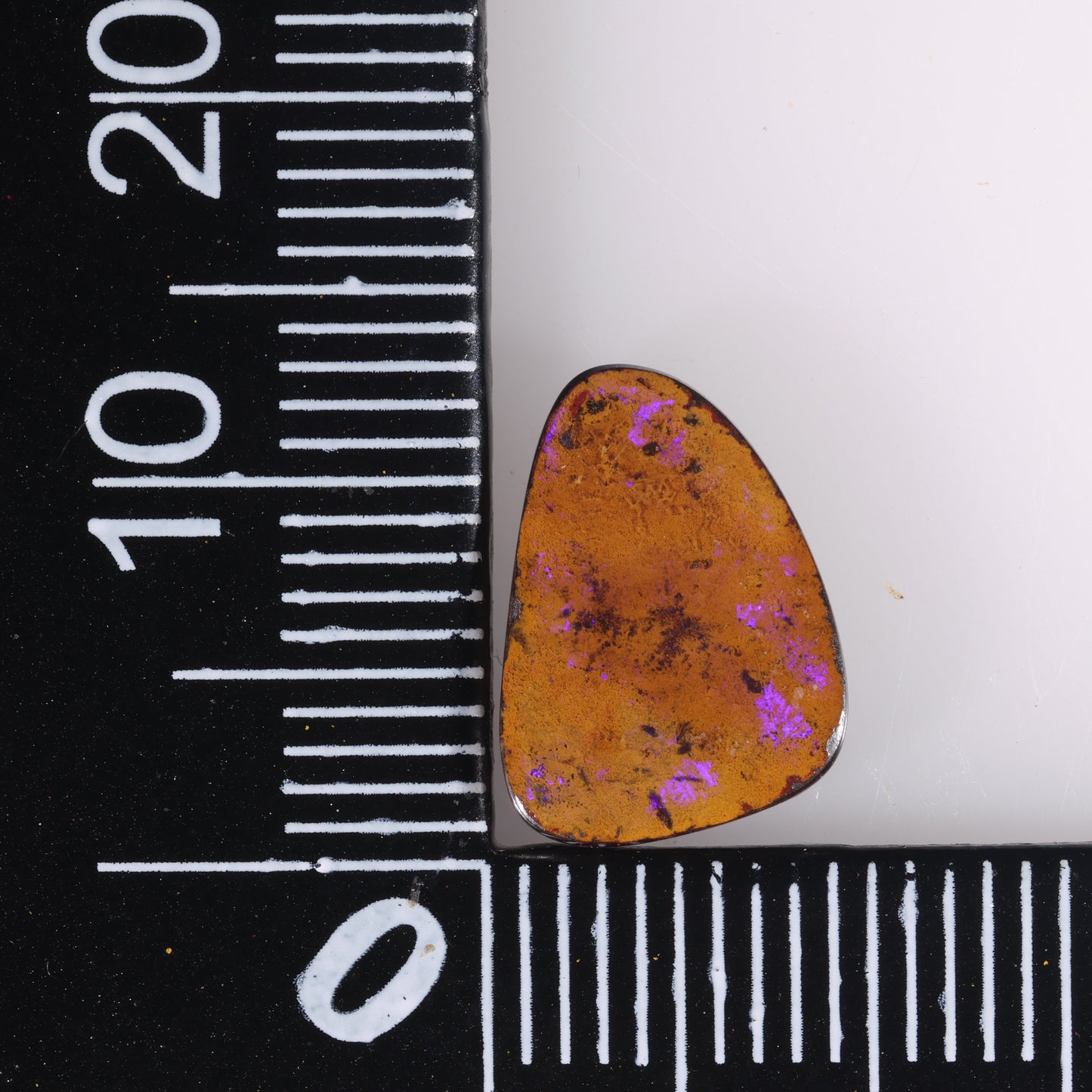 Boulder Opal 3.46 cts 37635