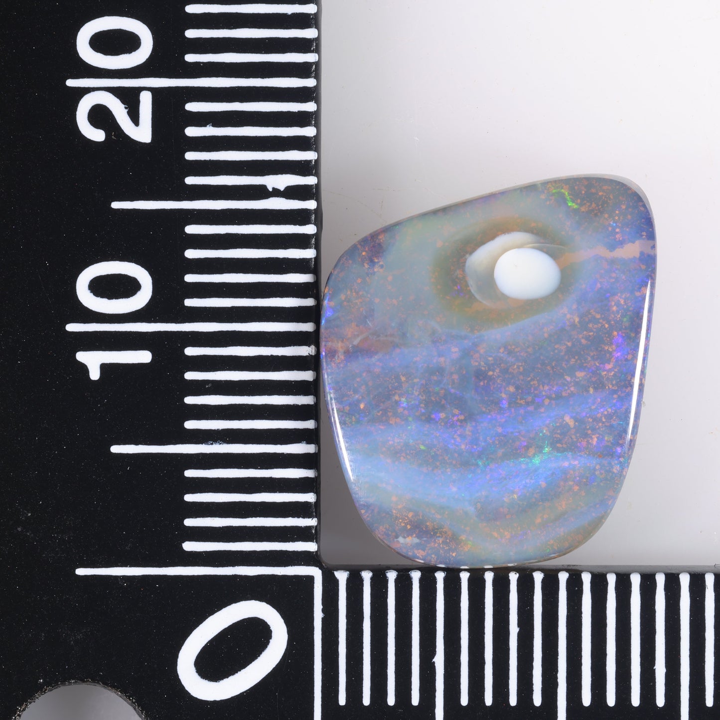 Boulder Opal 7.7 cts 37747