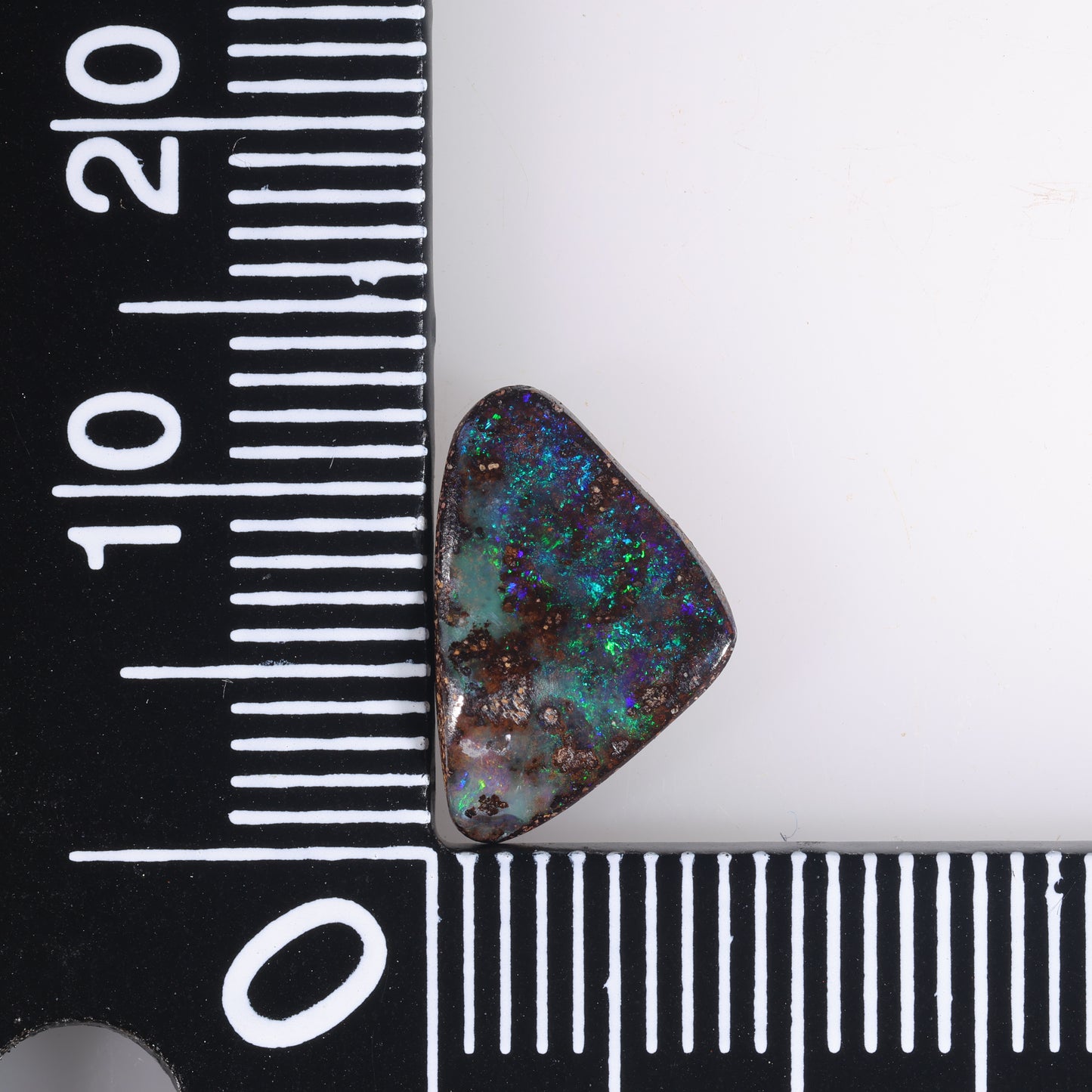 Boulder Opal 2.41 cts 37757
